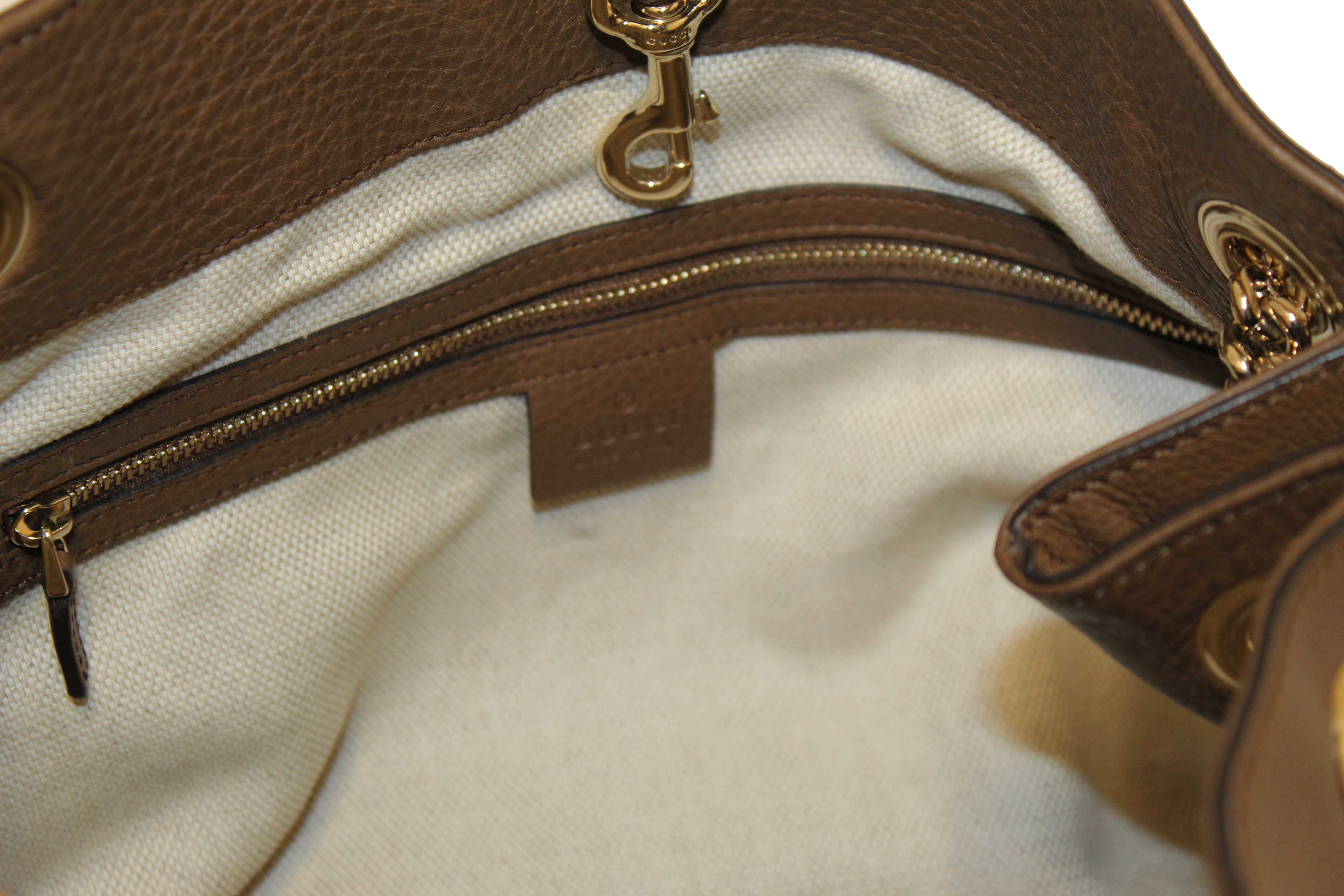 Authentic Gucci Brown Pebbled Calfskin Medium Soho Chain Shoulder Bag 308982