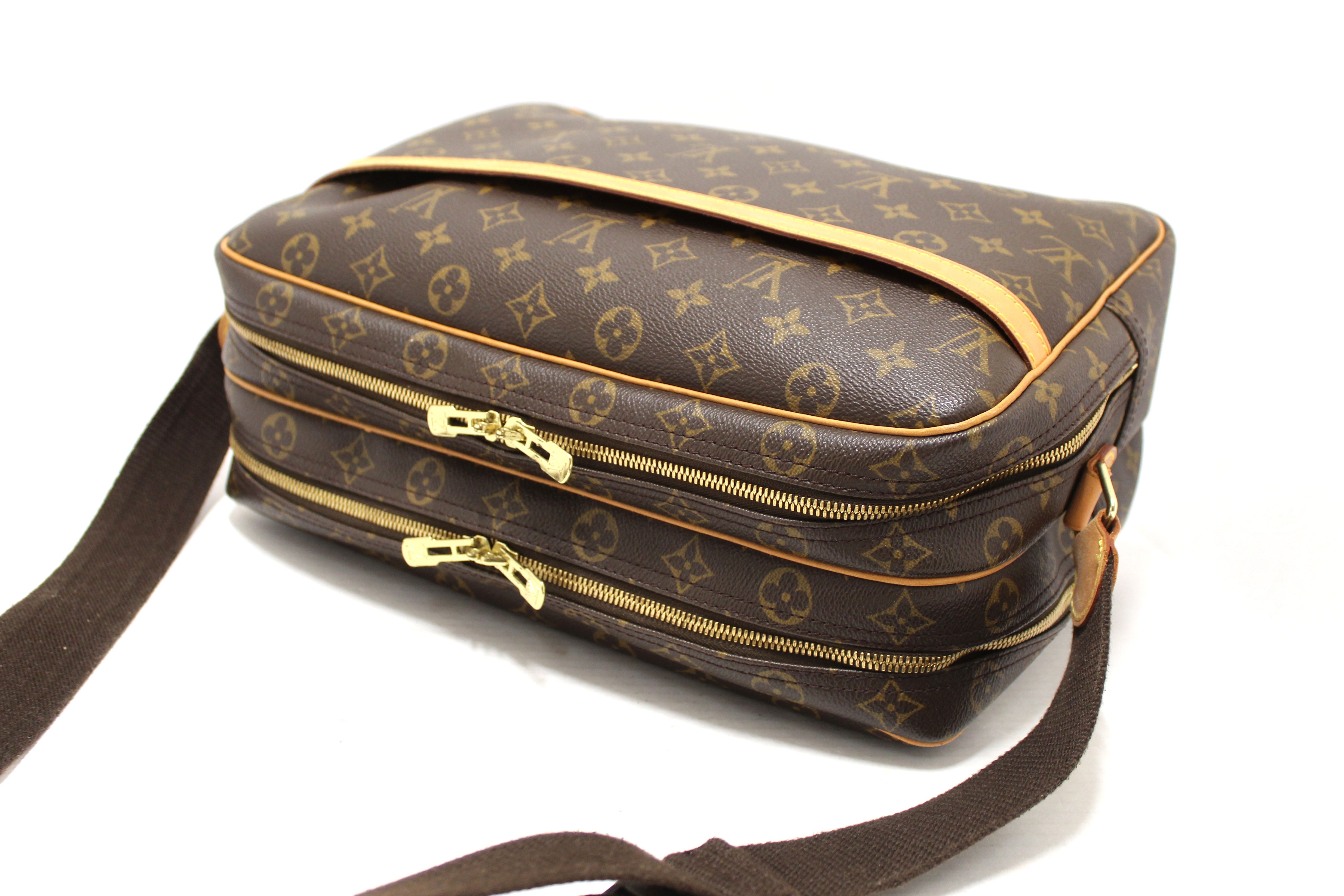 Authentic Louis Vuitton Class Monogram Reporter GM Messenger Bag