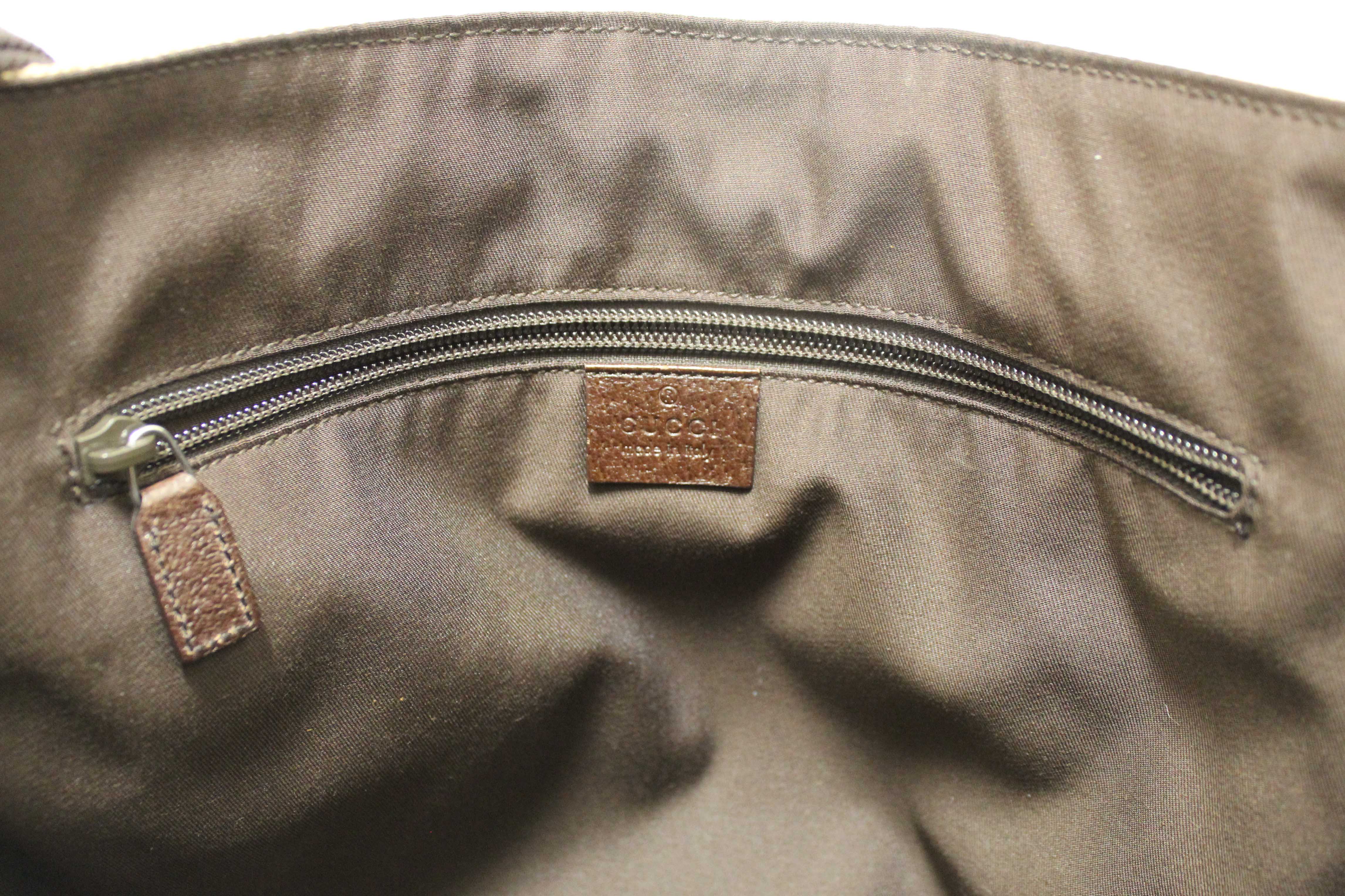 Authentic Gucci GG Monogram Flap Messenger Bag 145861