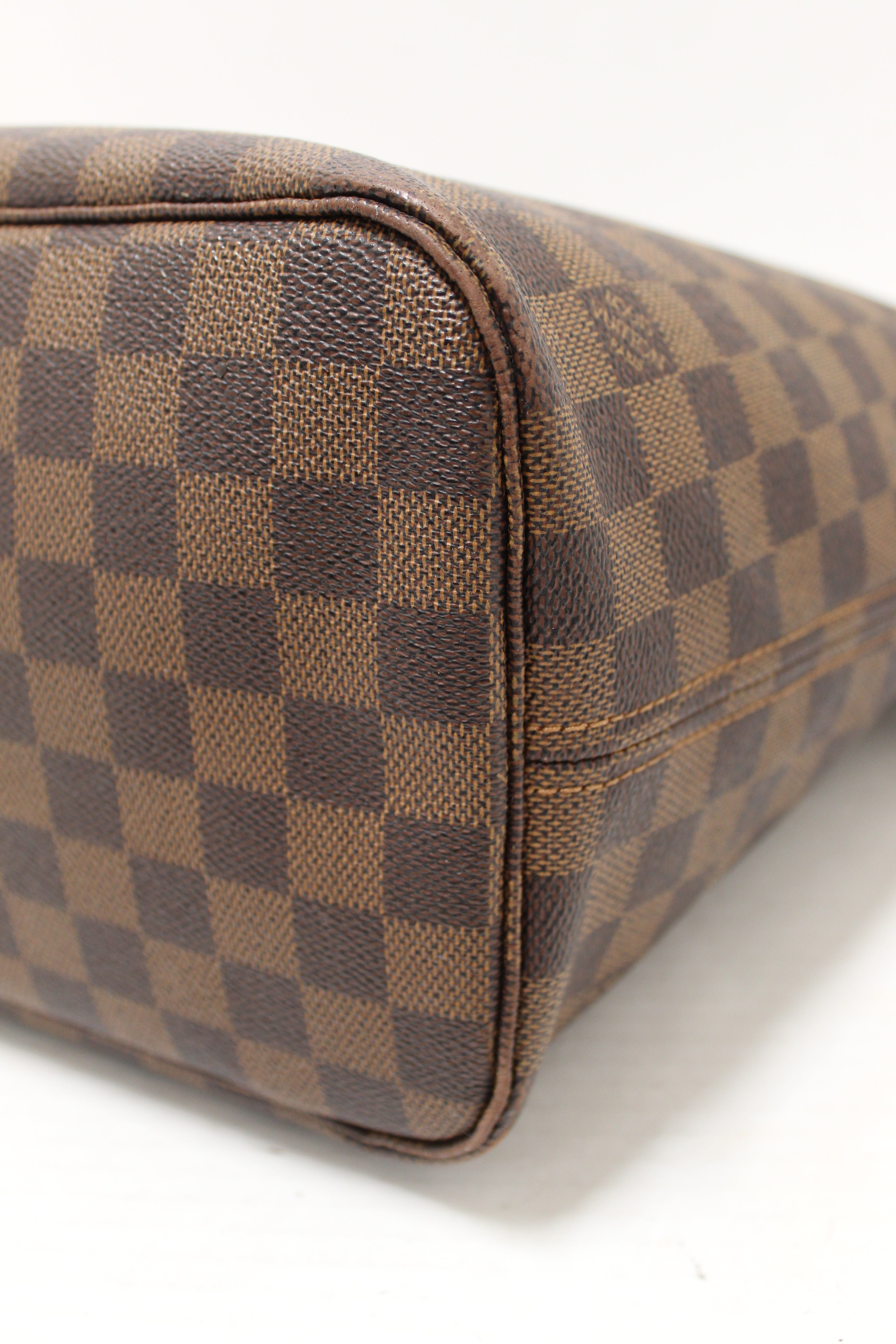 Authentic Louis Vuitton Damier Canvas Neverfull MM Shoulder Tote Bag