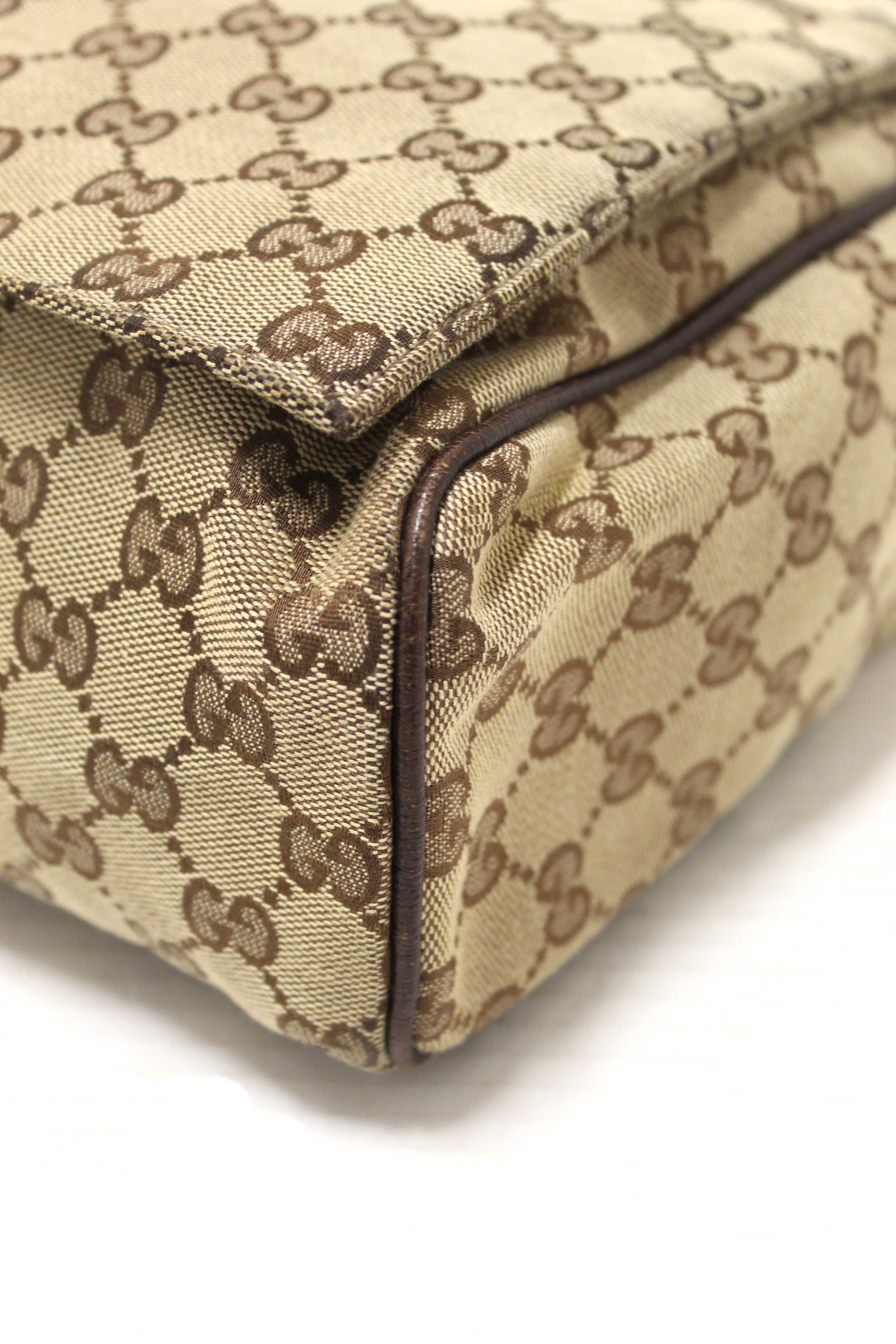 Authentic Gucci GG Monogram Flap Messenger Bag 145861