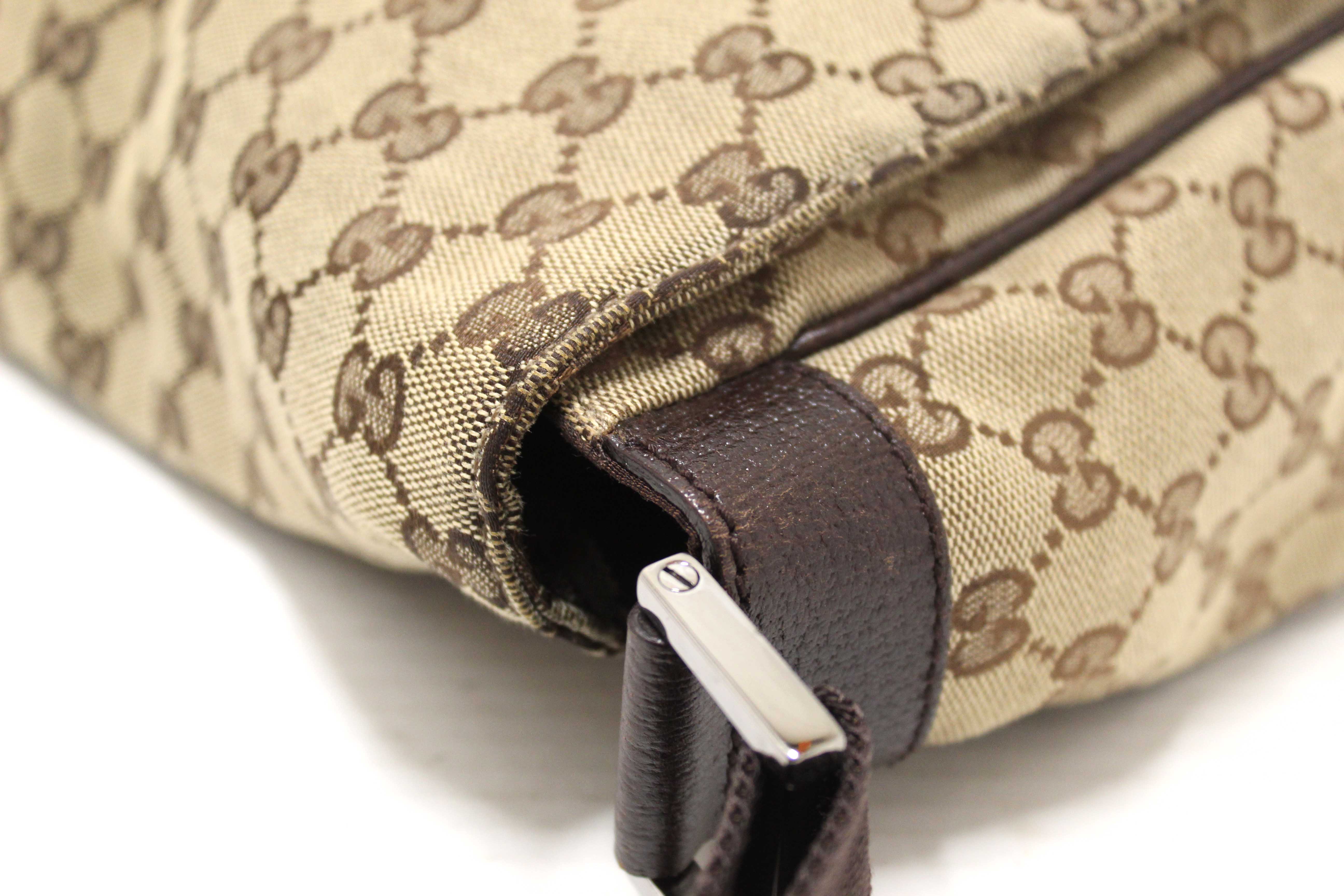 Authentic Gucci GG Monogram Flap Messenger Bag 145861