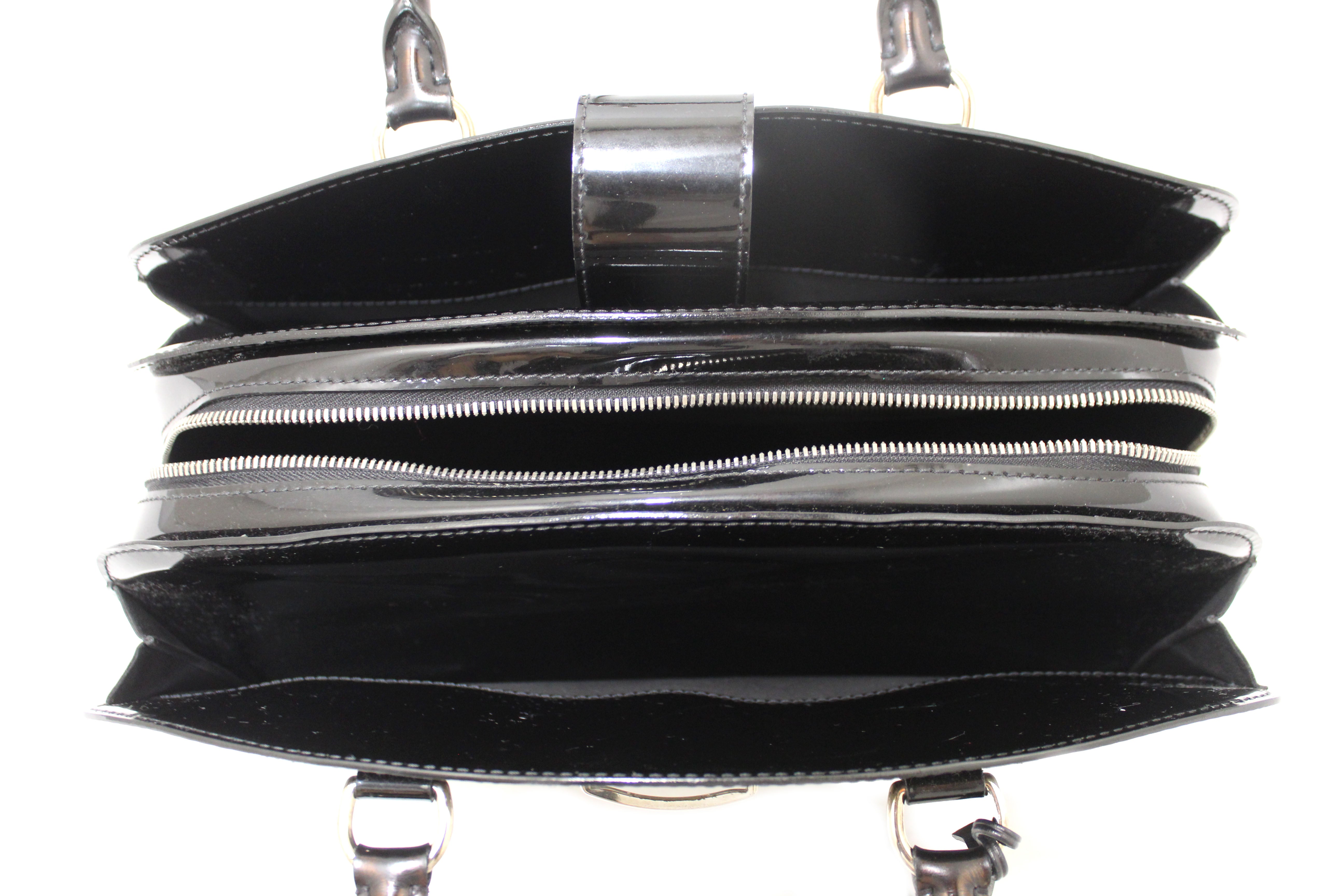 Authentic Louis Vuitton Black Electric Epi Leather Pont-Neuf GM Handbag