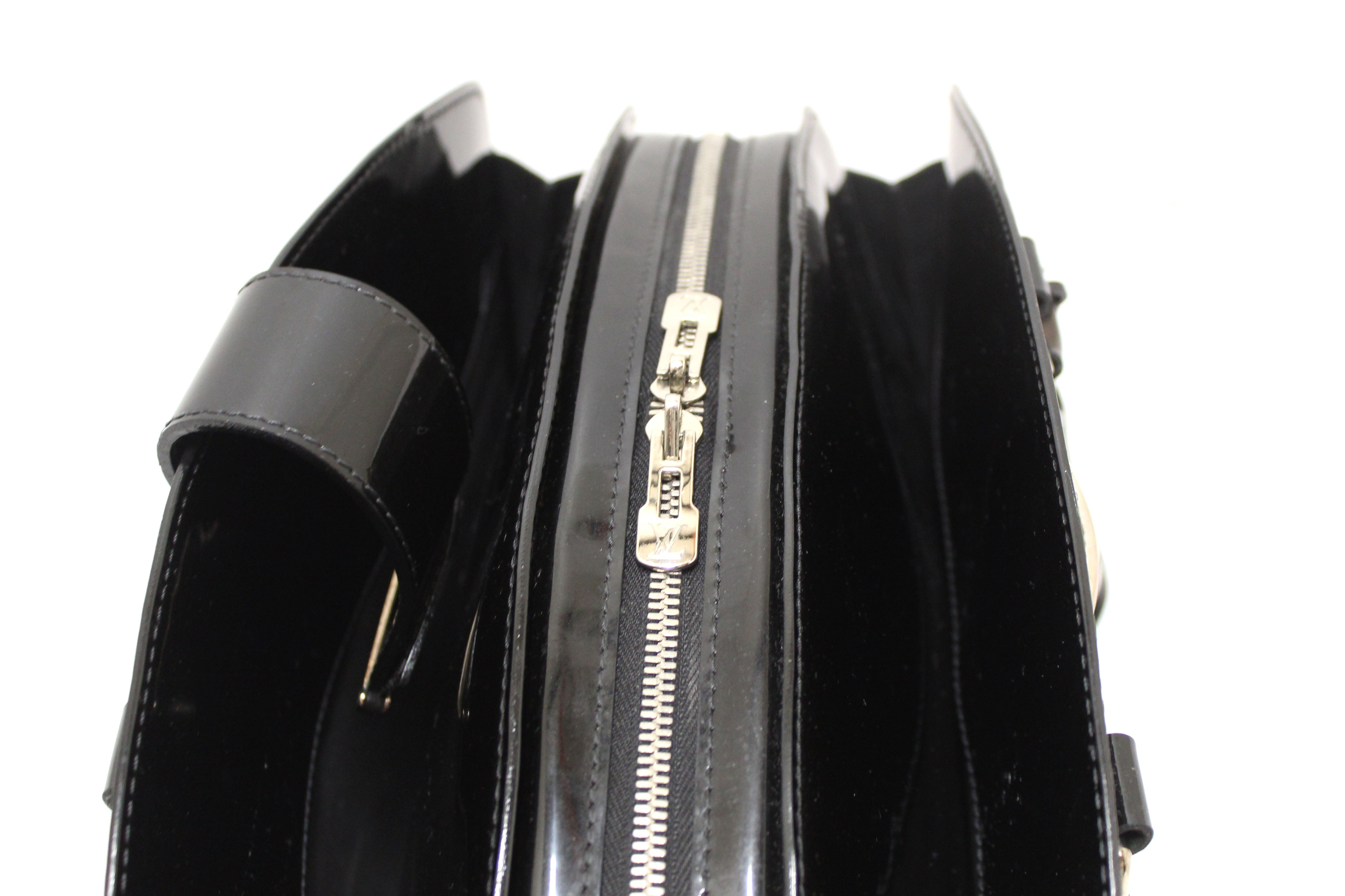 Authentic Louis Vuitton Black Electric Epi Leather Pont-Neuf GM Handbag