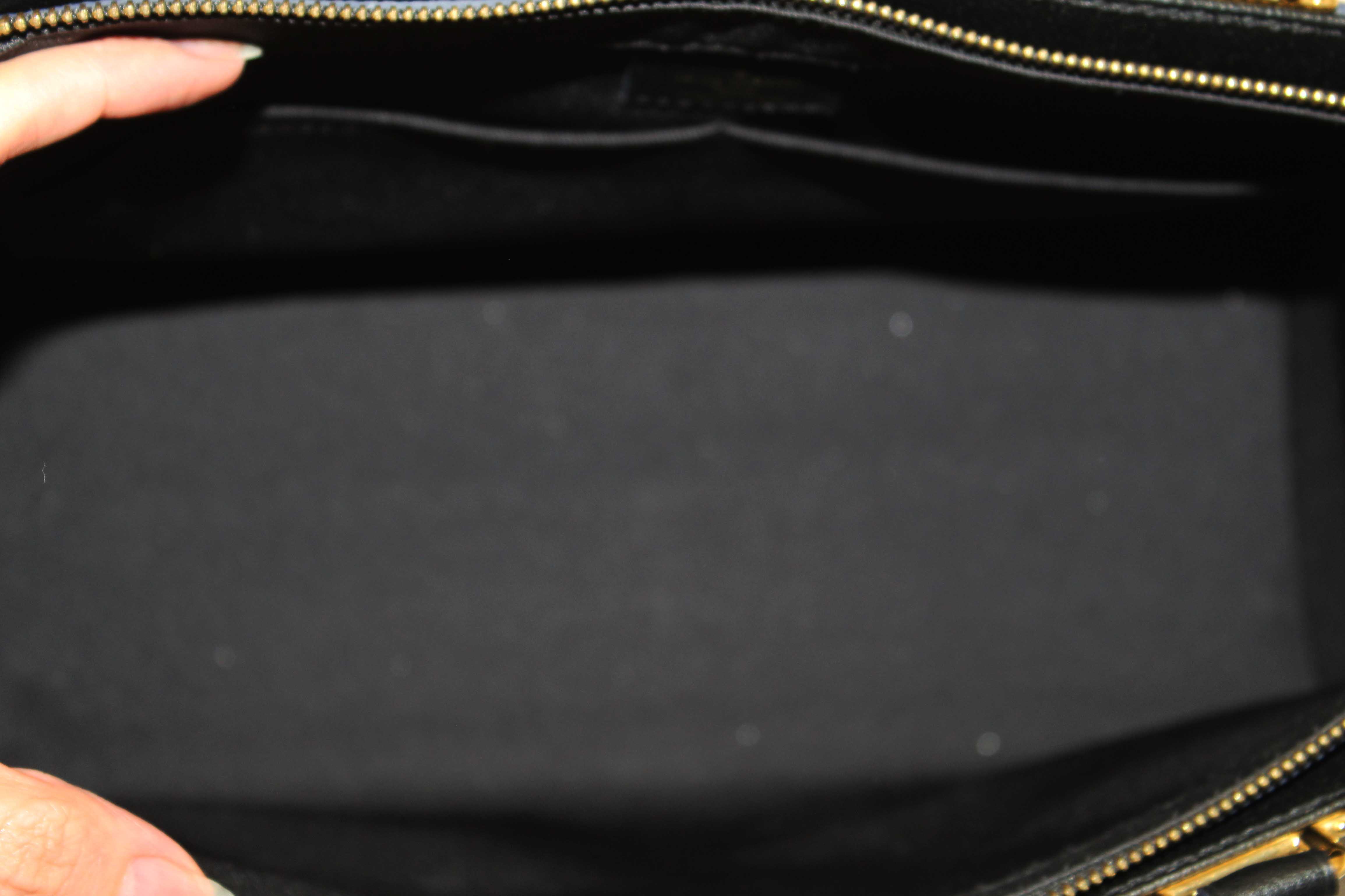 Authentic Louis Vuitton Black Monogram Empreinte Sully MM Tote Bag