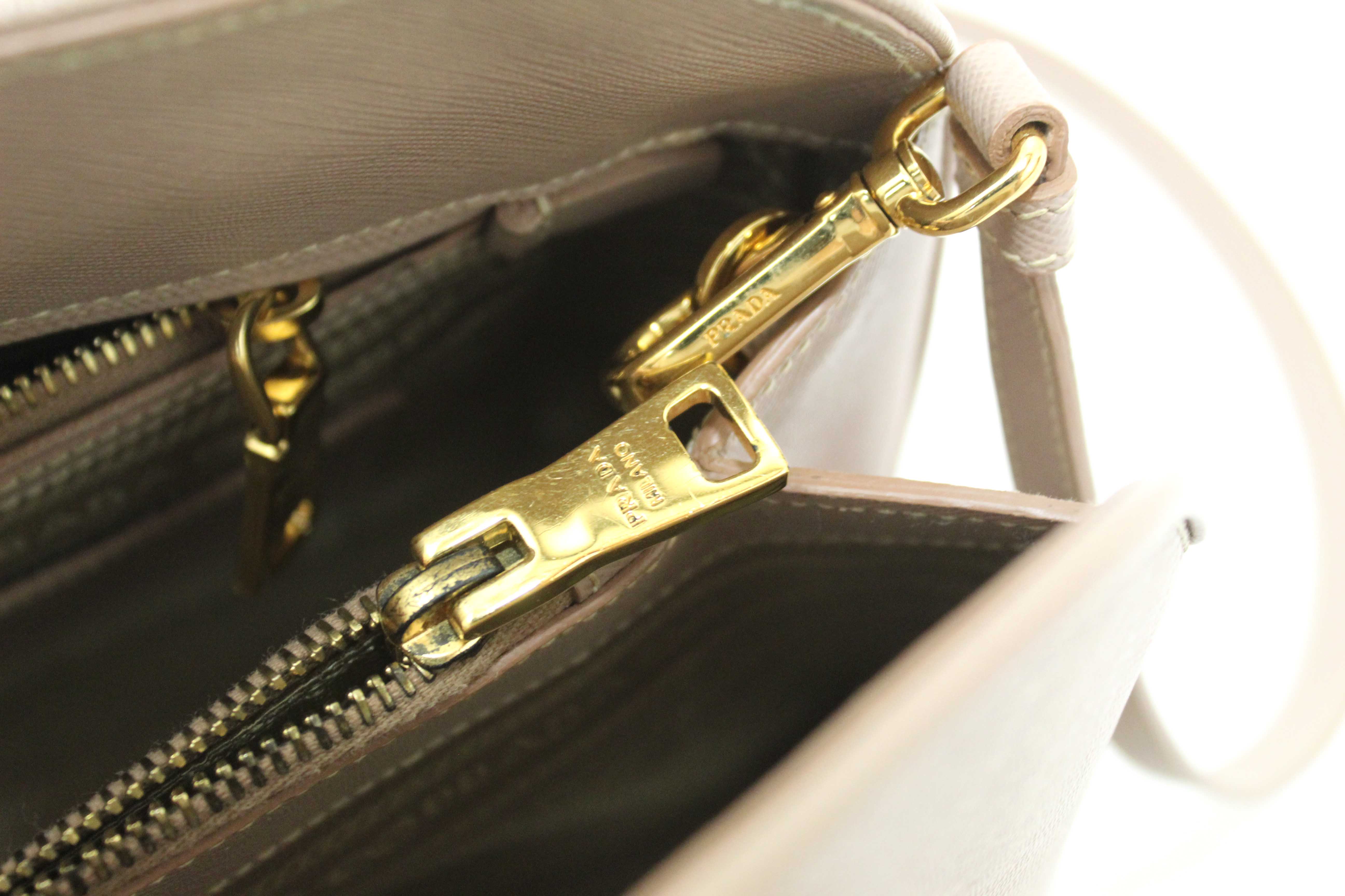 Authentic Prada Cammeo Saffiano Promenade Medium Shoulder Bag