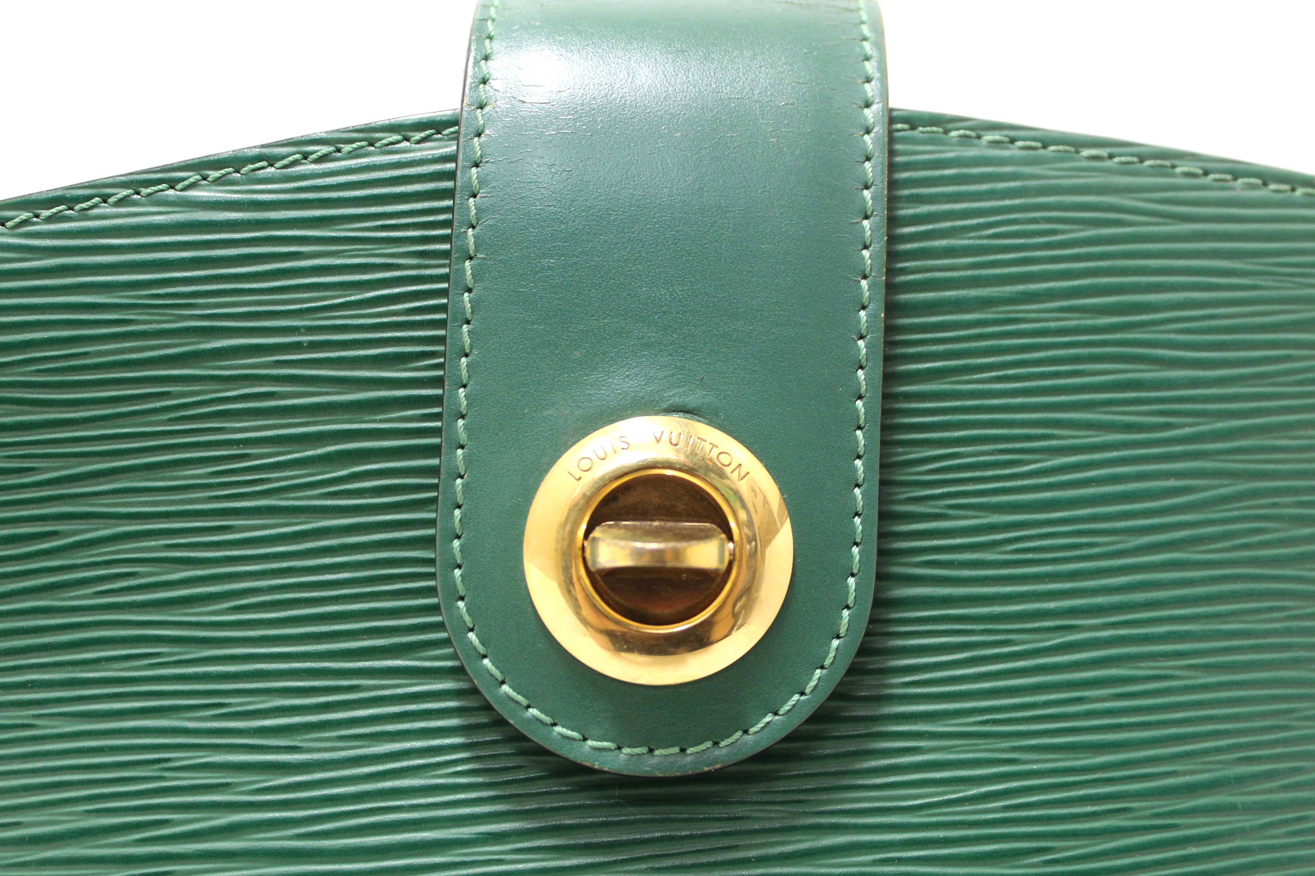 Authentic Louis Vuitton Vintage Green Epi Cluny Shoulder Bag