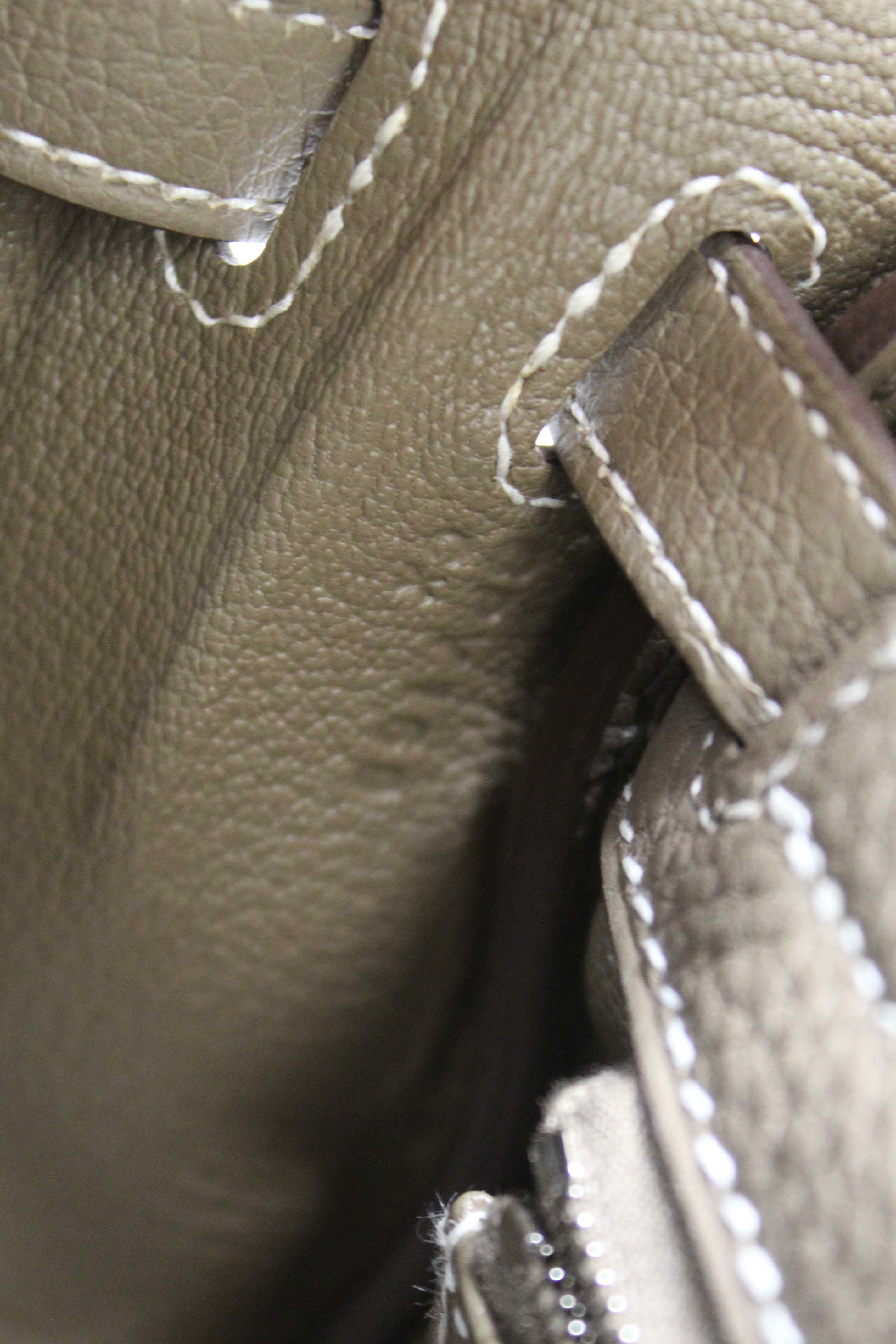 Authentic Hermes Etoupe Togo Leather Retourne Kelly 25 Handbag/Shoulder Bag