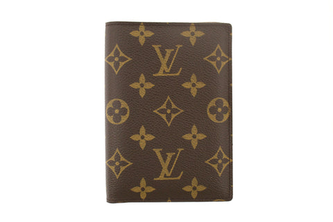 Authentic Louis Vuitton Classic Monogram Canvas Passport Cover Holder