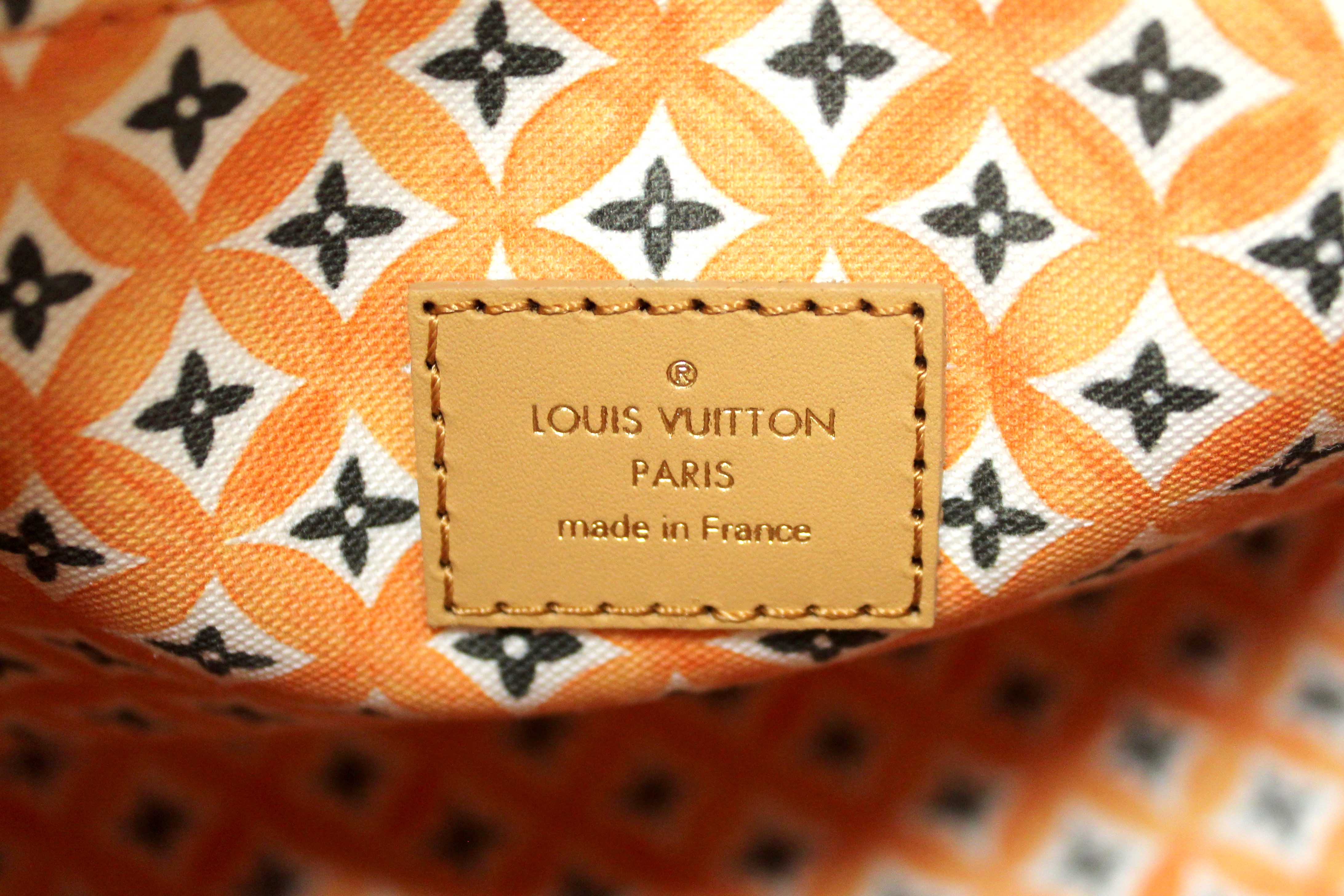 Authentic NEW Louis Vuitton Limited Edition Beige/Orange Monogram Giant By The Pool 2.0 Speedy 25 Bandouliere Bag