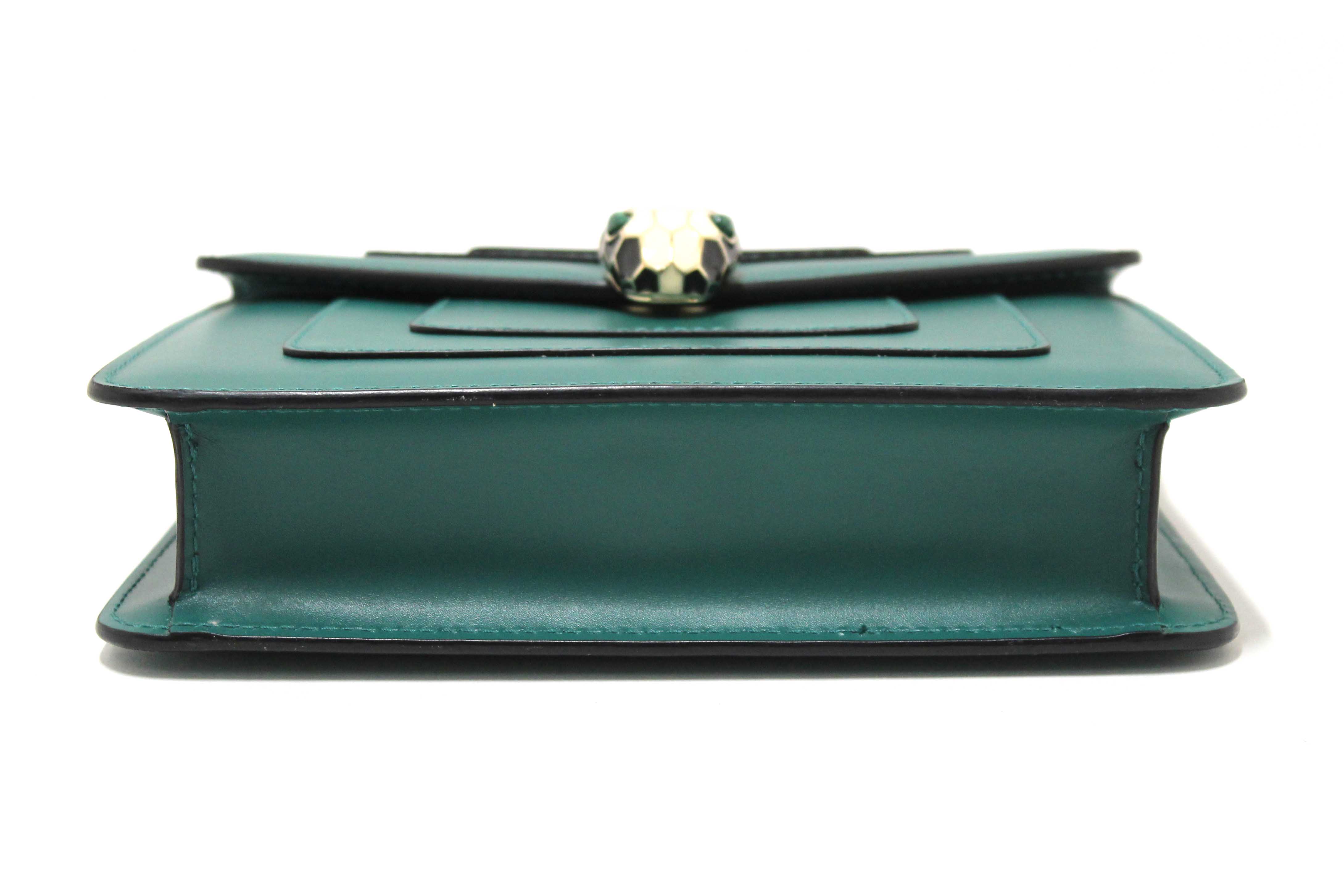 Authentic Bvlgari Emerald Green Calfskin Leather Snake Chain Small Serpenti Forever Crossbody Bag