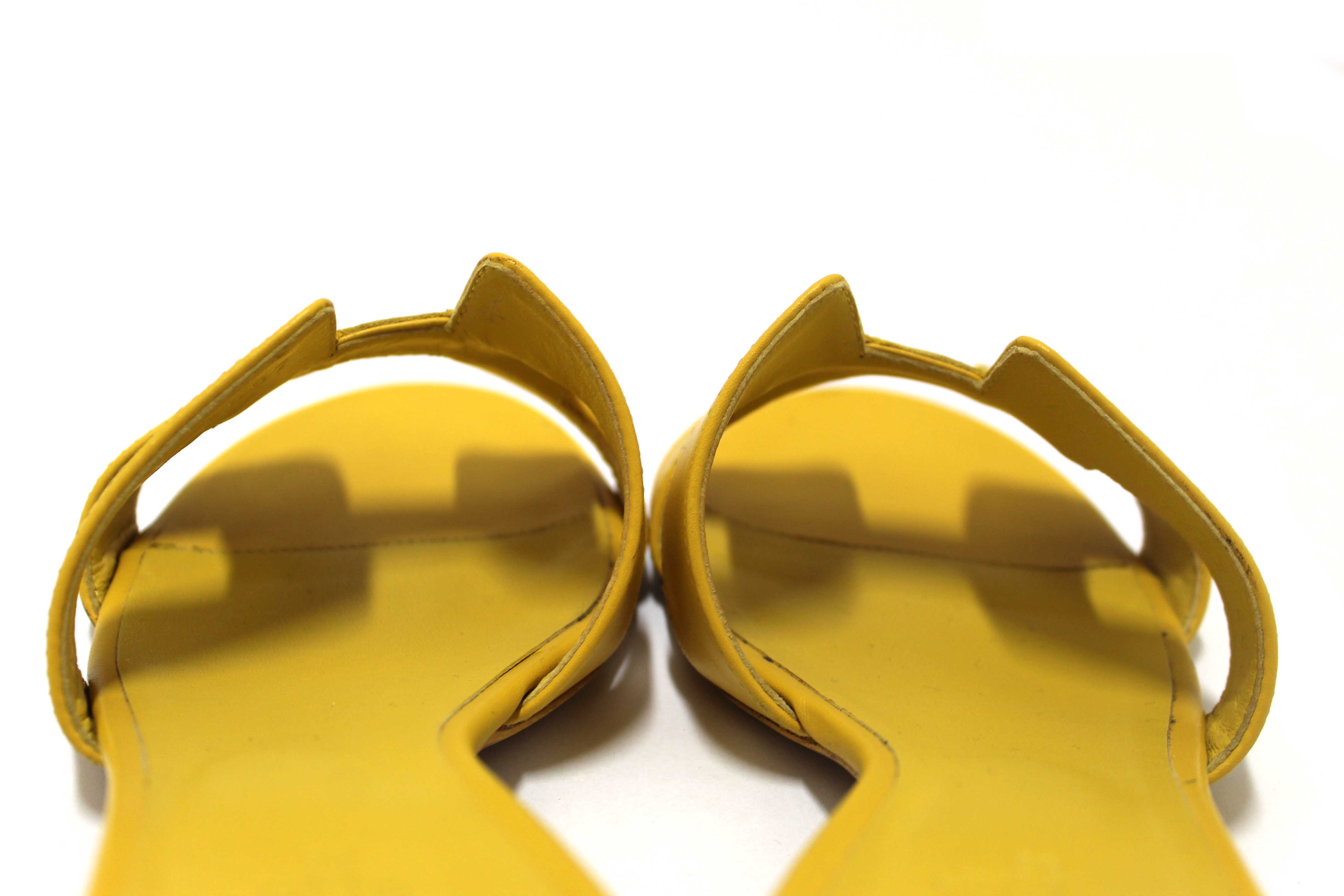 Authentic Hermes Yellow Calfskin Leather Oasis H Sandals Shoes with Block Heels Size 37