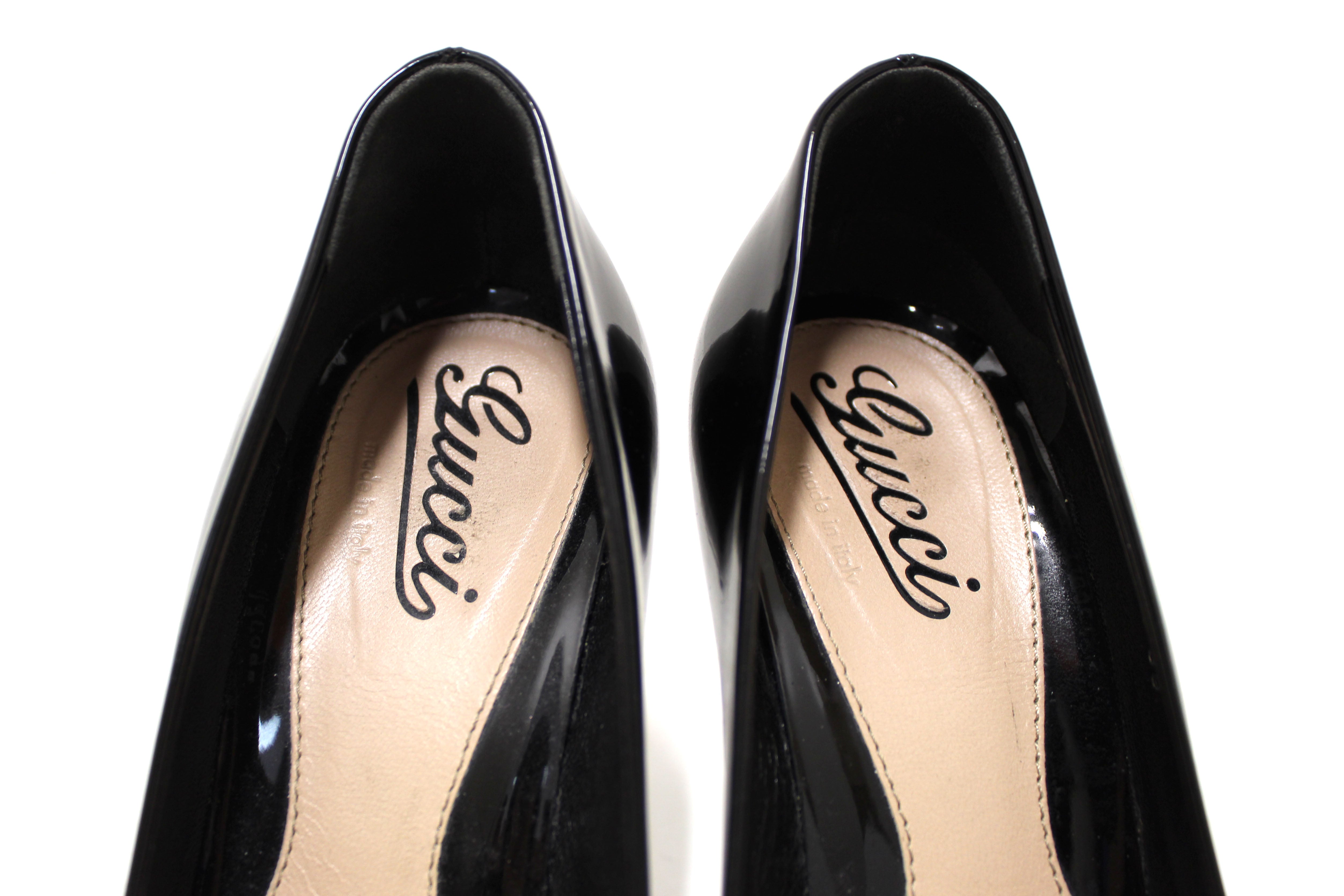 Authentic Gucci Black Patent Leather and White Rubber Pumps Heels Size 39