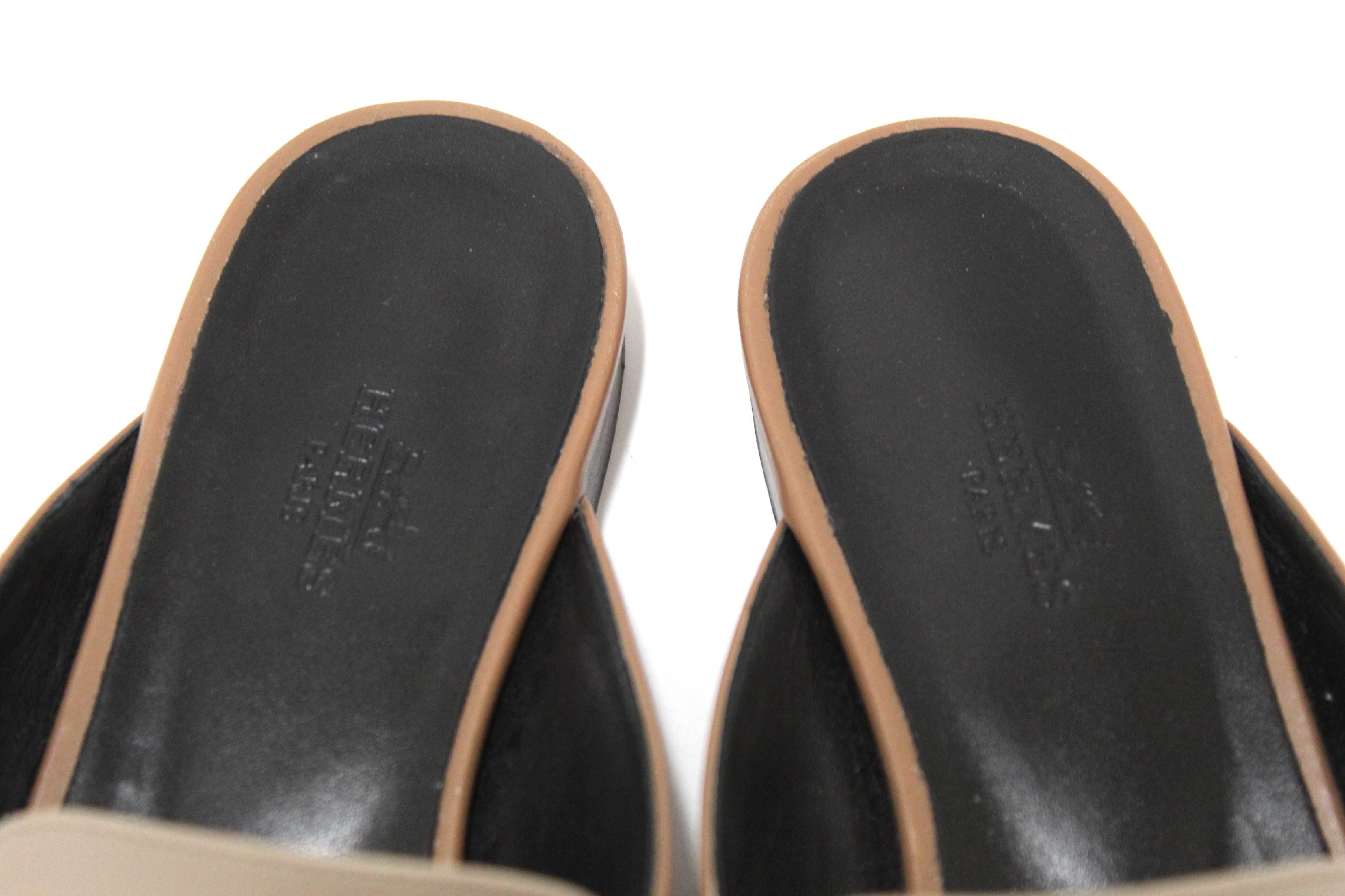 Authentic Hermes Taupe/White/Brown Tri-color Oz Mule Flat Sandals Shoes Size 37.5