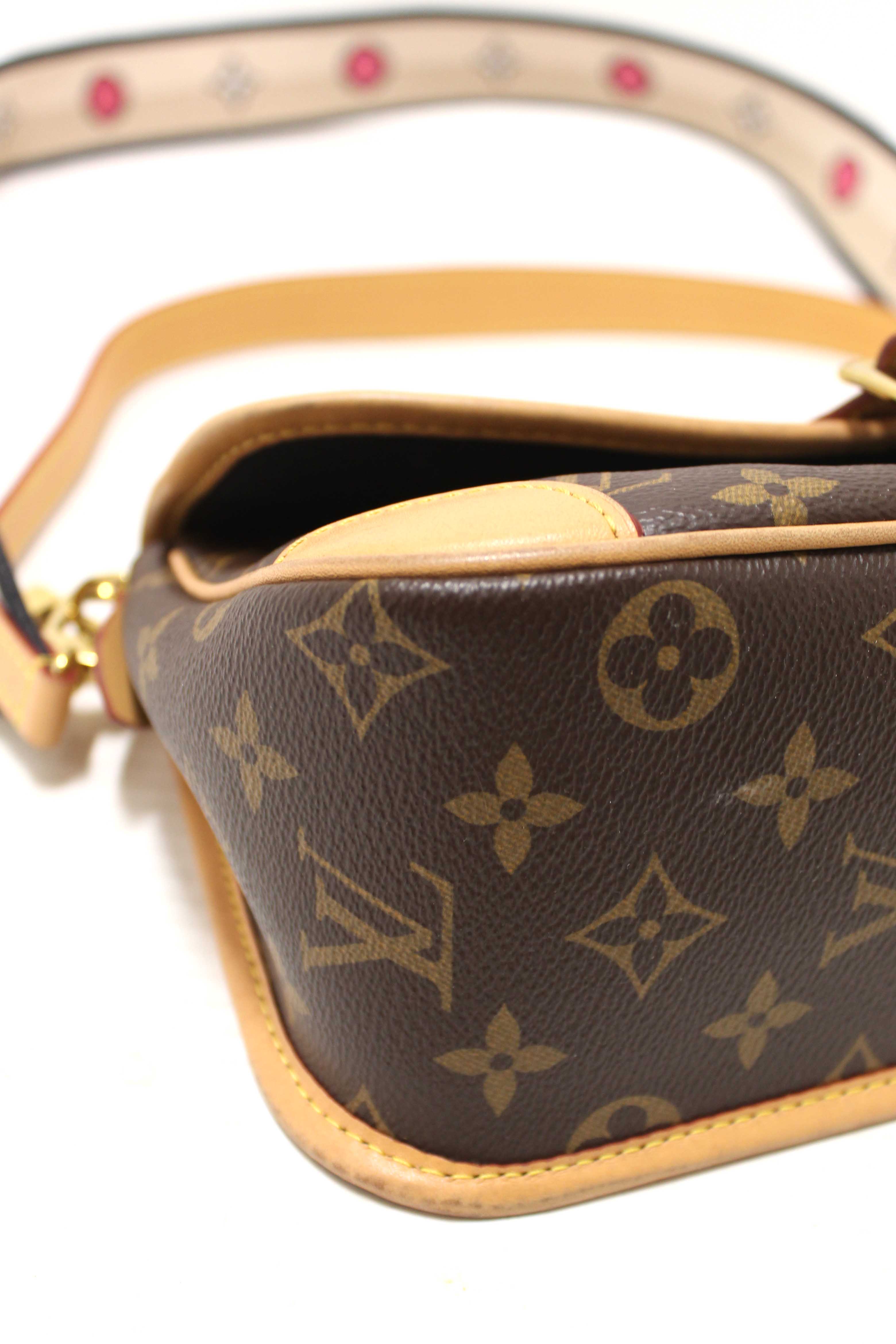 Authentic Louis Vuitton Classic Monogram Diana Shoulder Bag