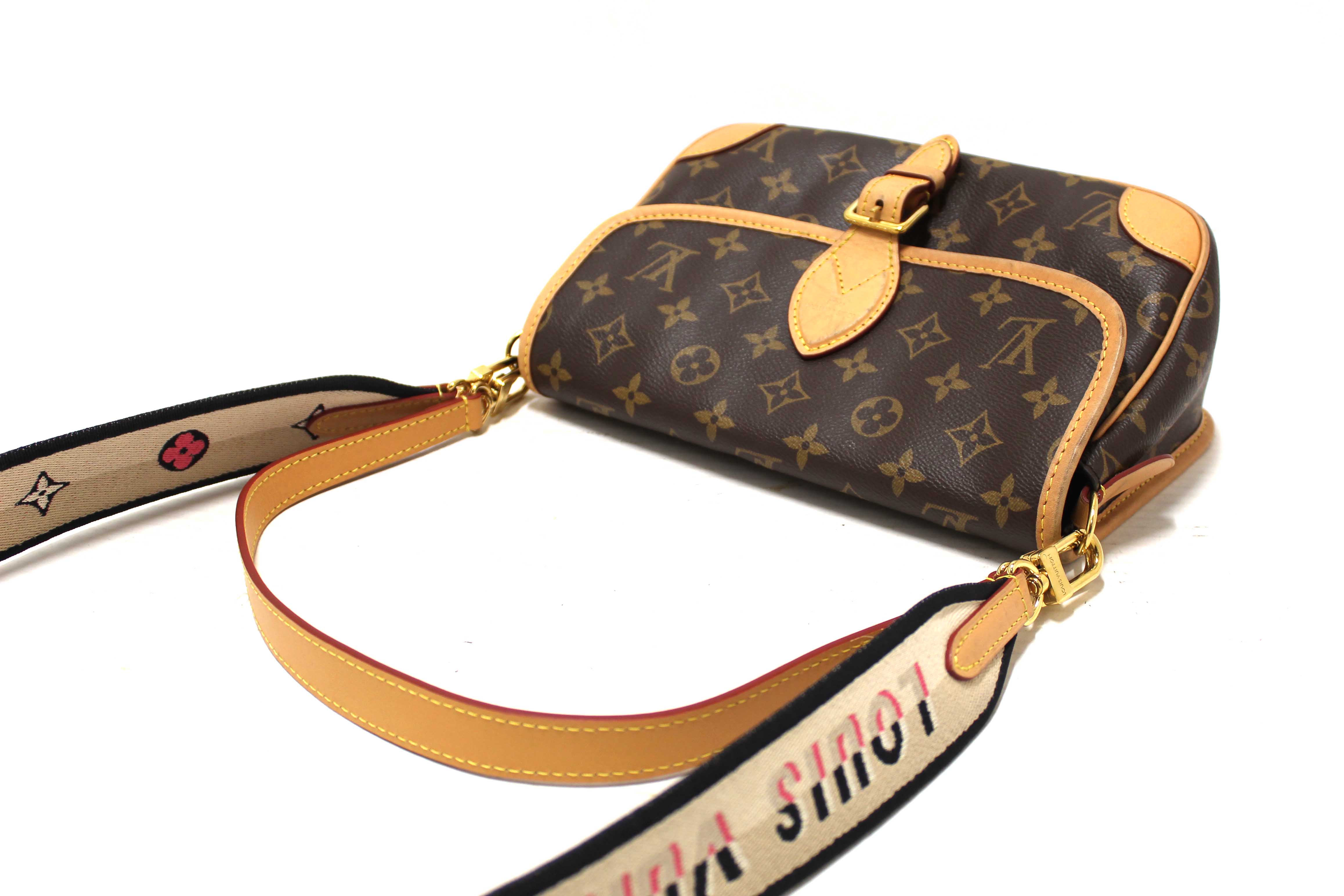 Authentic Louis Vuitton Classic Monogram Diana Shoulder Bag