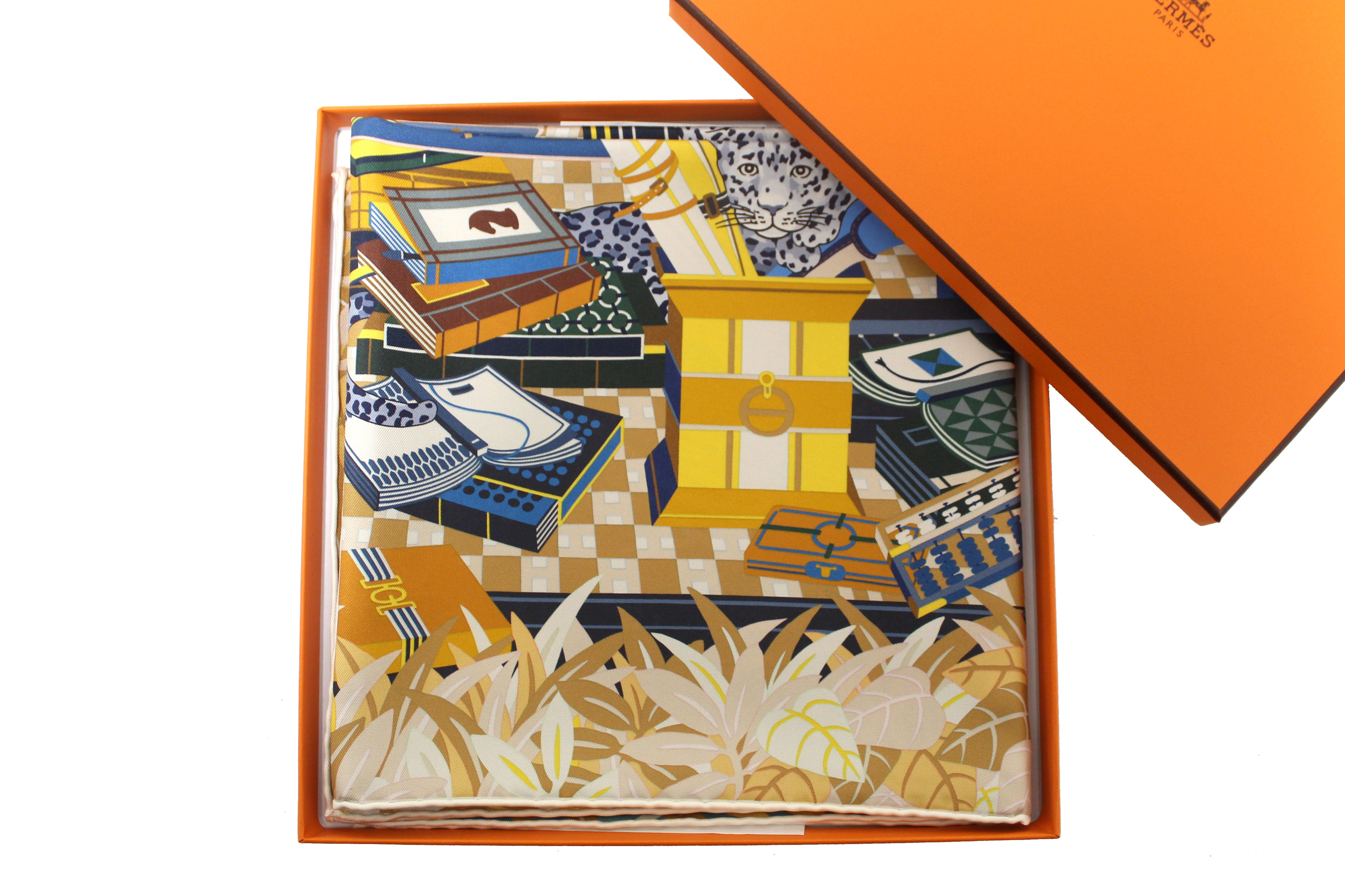 Authentic New Hermes Green Carre Double Face Leopards Scarf 90cm