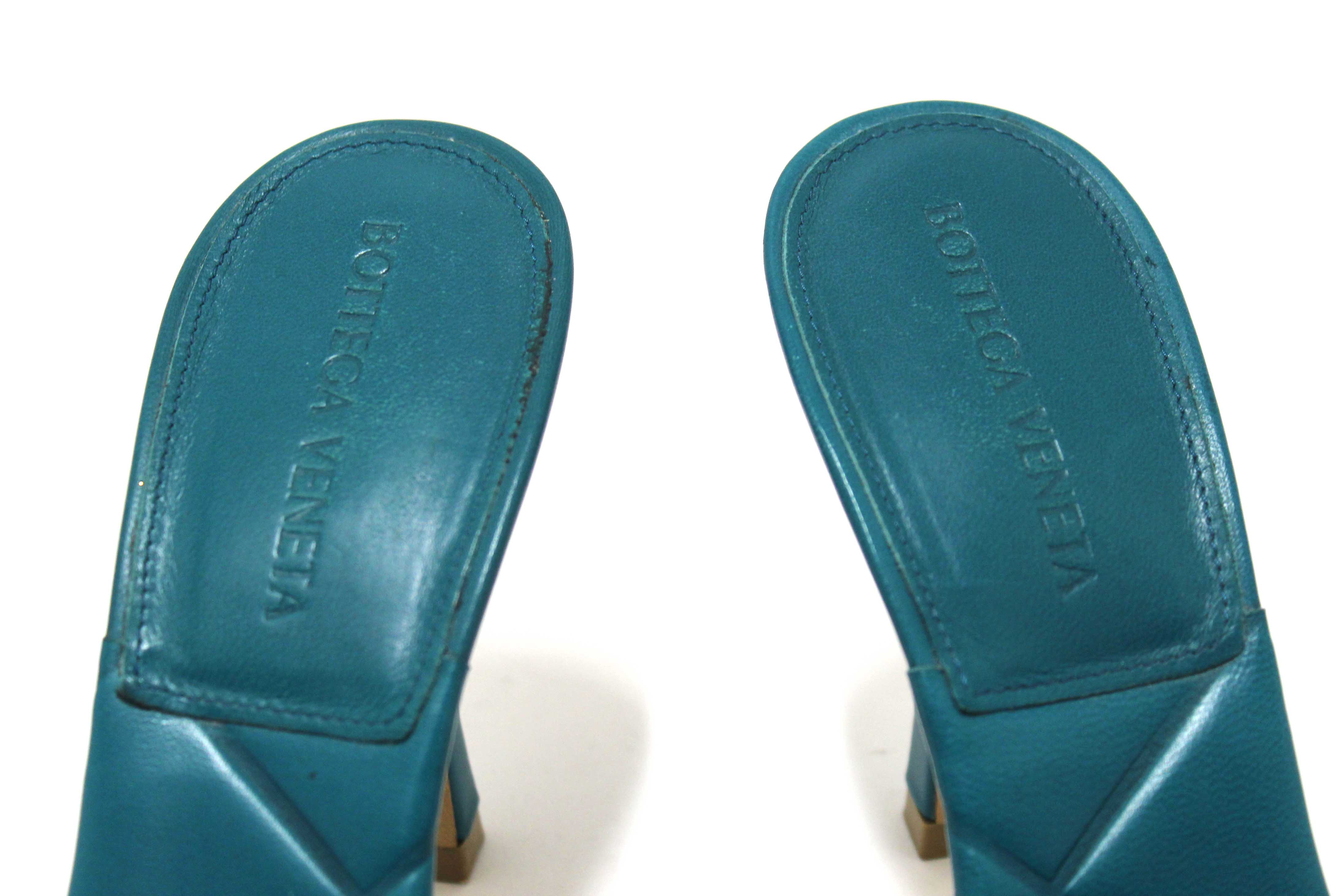 Authentic Bottega Venetal Green Leather Lido Mule Open Sandals