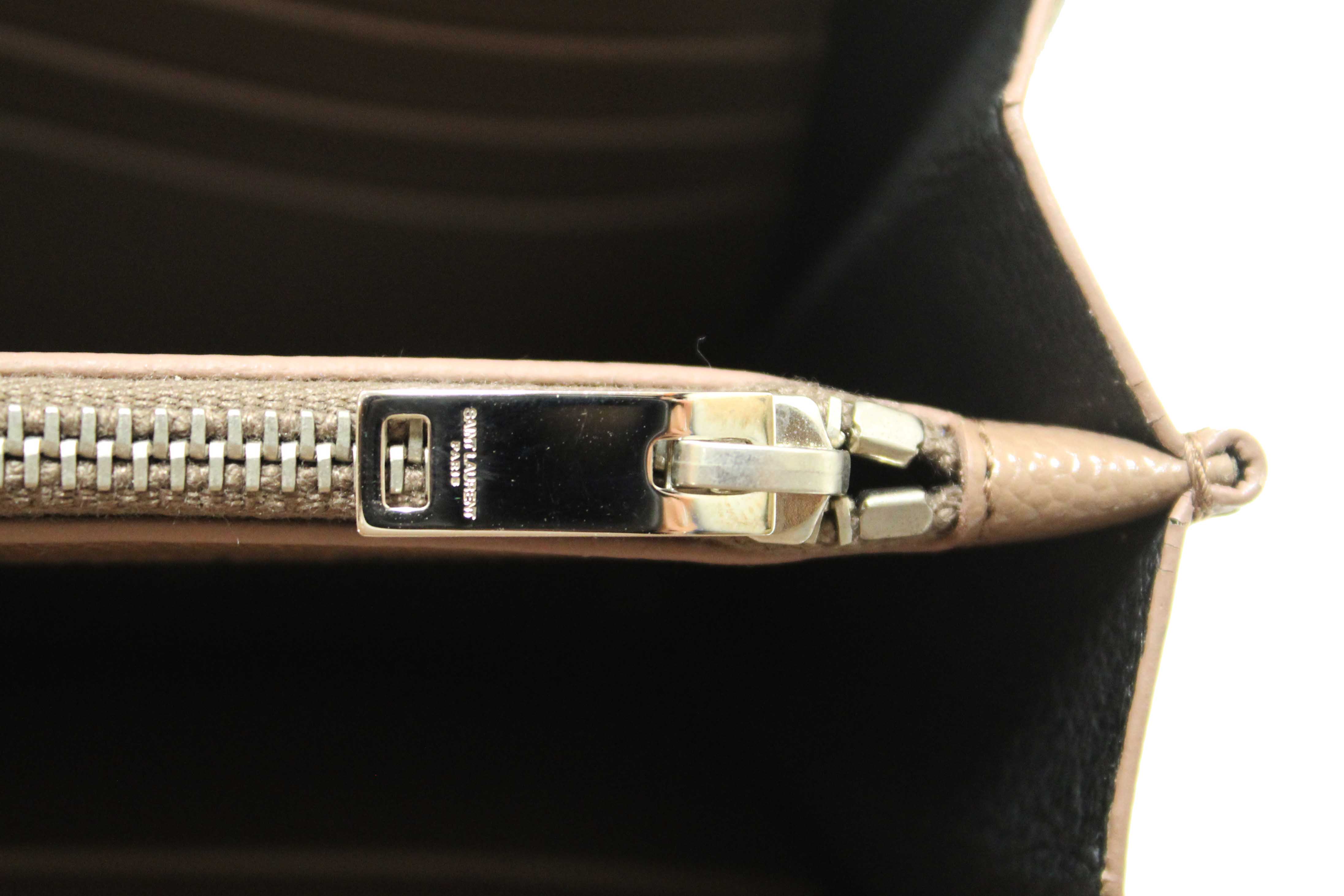 Authentic NEW Yves Saint Laurent Fard Cassandre Matelasse Grain De Poudre Chain Wallet Crossbody Bag