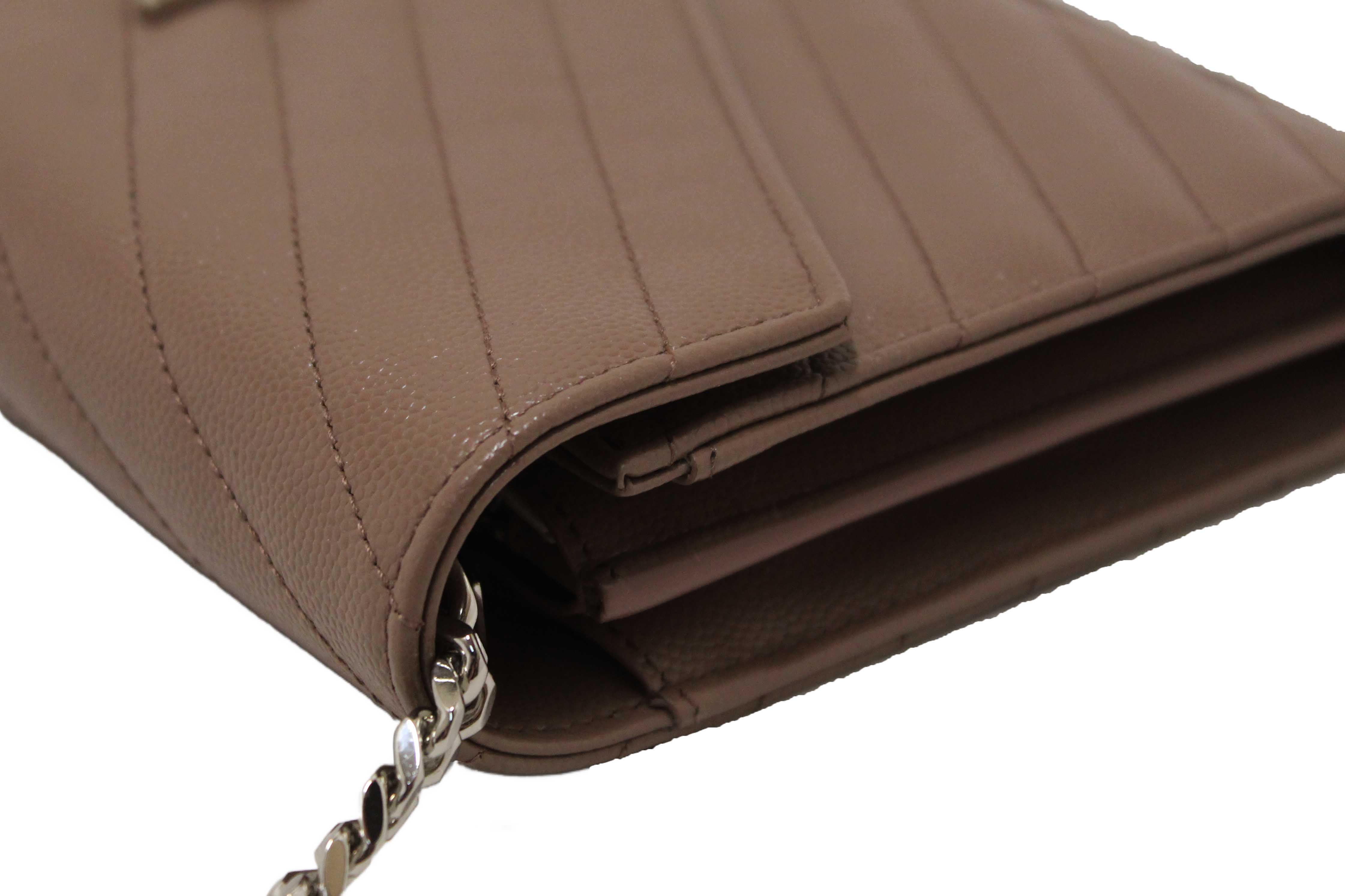 Authentic NEW Yves Saint Laurent Fard Cassandre Matelasse Grain De Poudre Chain Wallet Crossbody Bag
