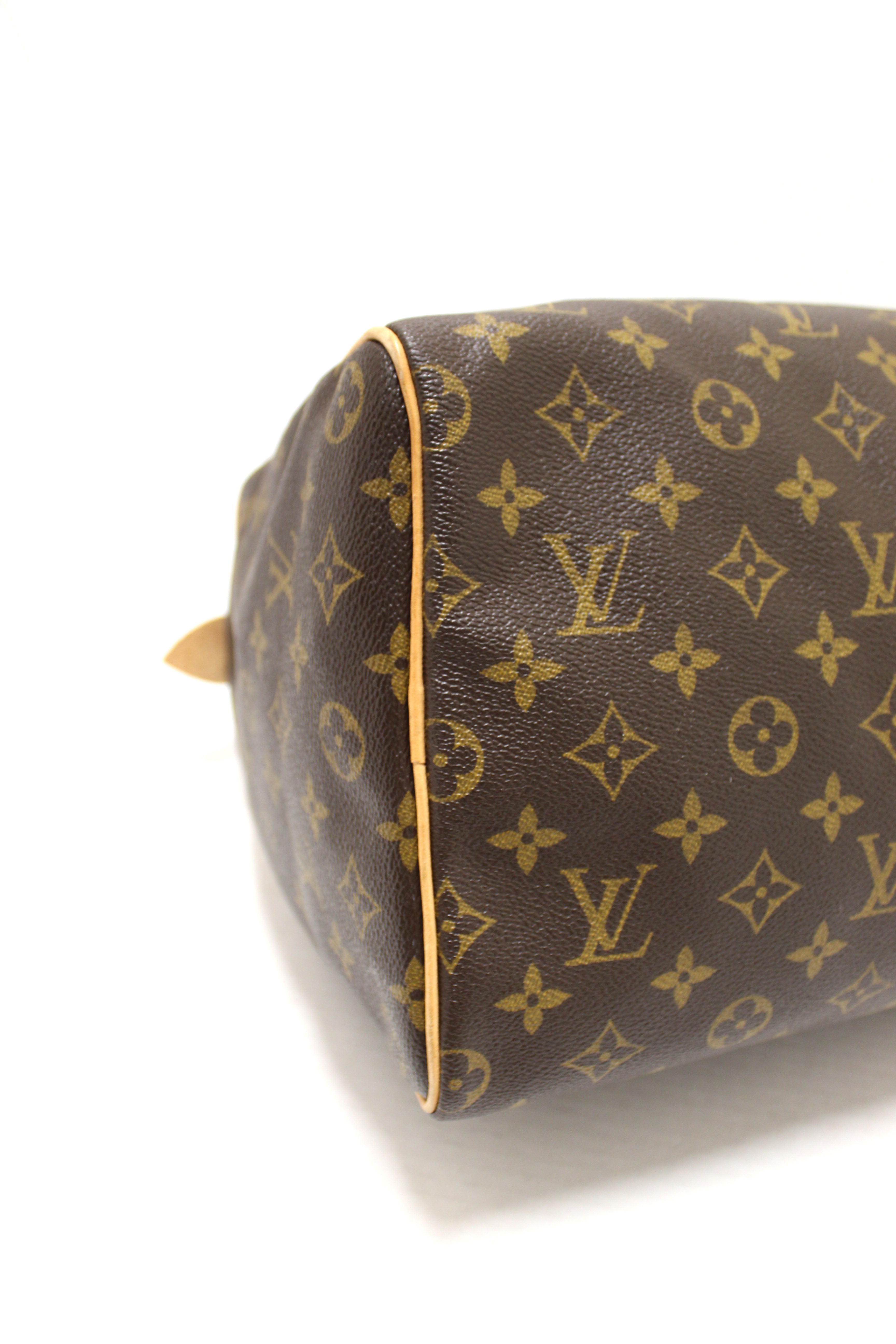 Authentic Louis Vuitton Vintage Classic Monogram Speedy 40 Handbag