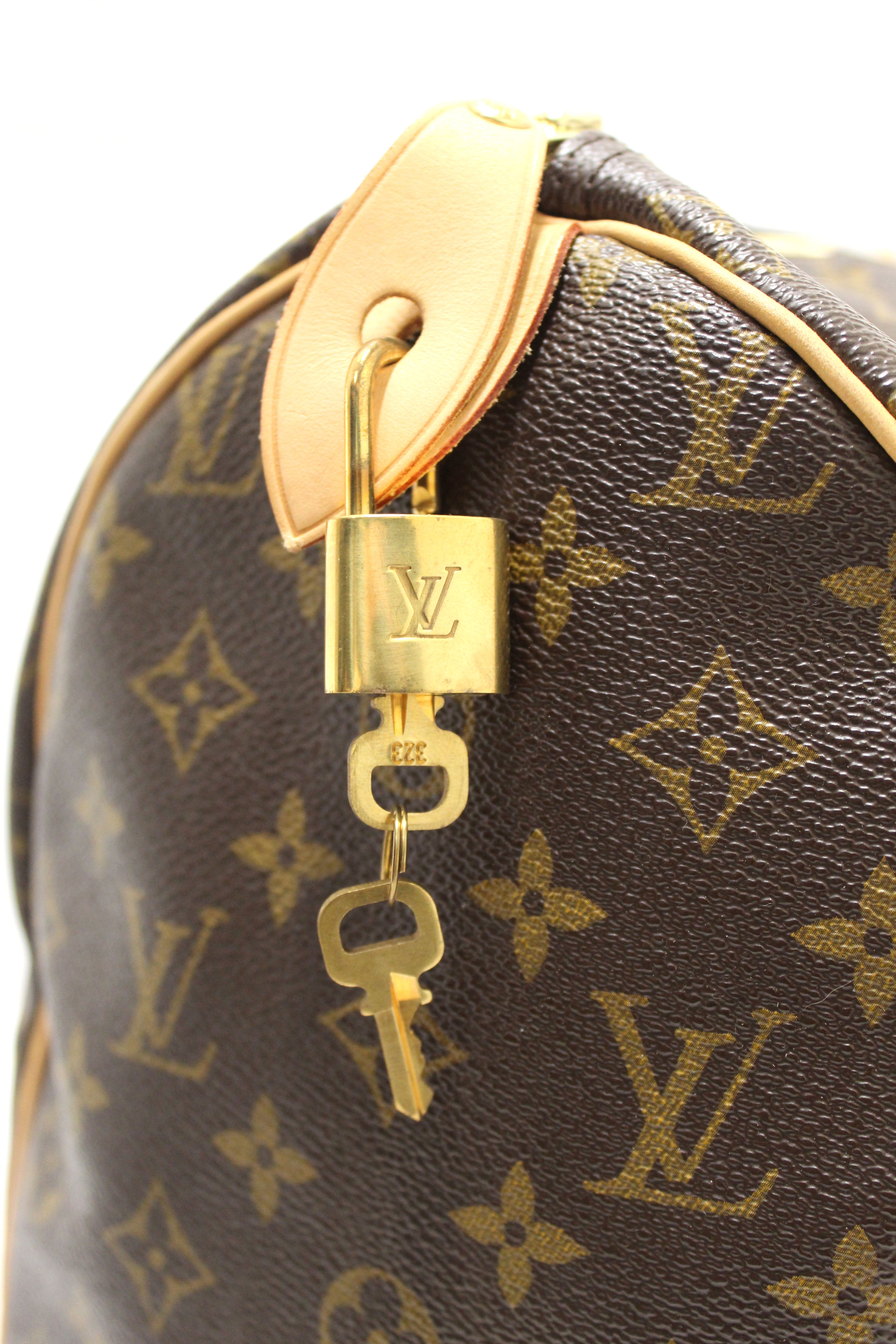 Authentic Louis Vuitton Vintage Classic Monogram Speedy 40 Handbag