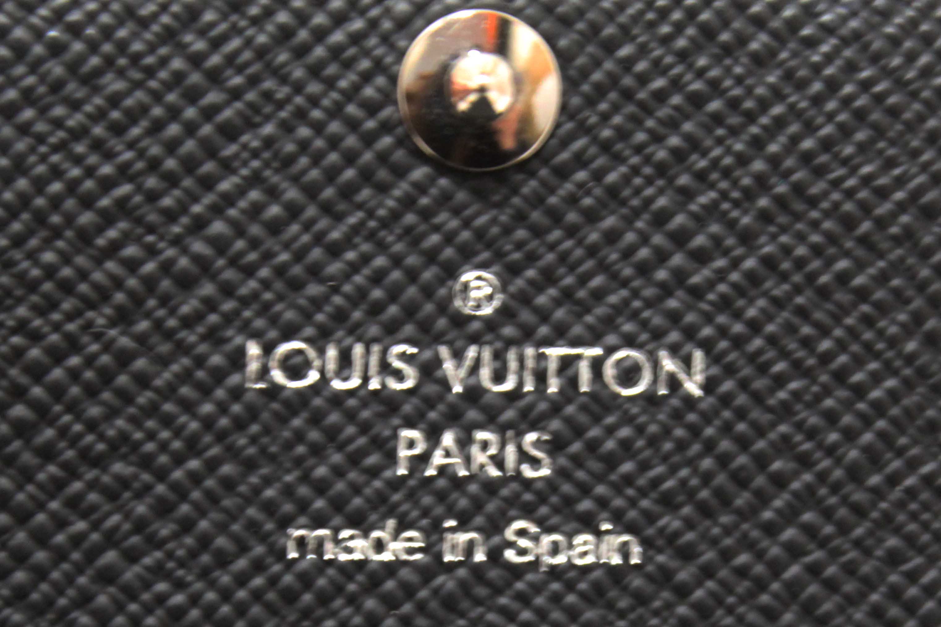 Authentic Louis Vuitton Damier Graphite Envelope Business Card Holder