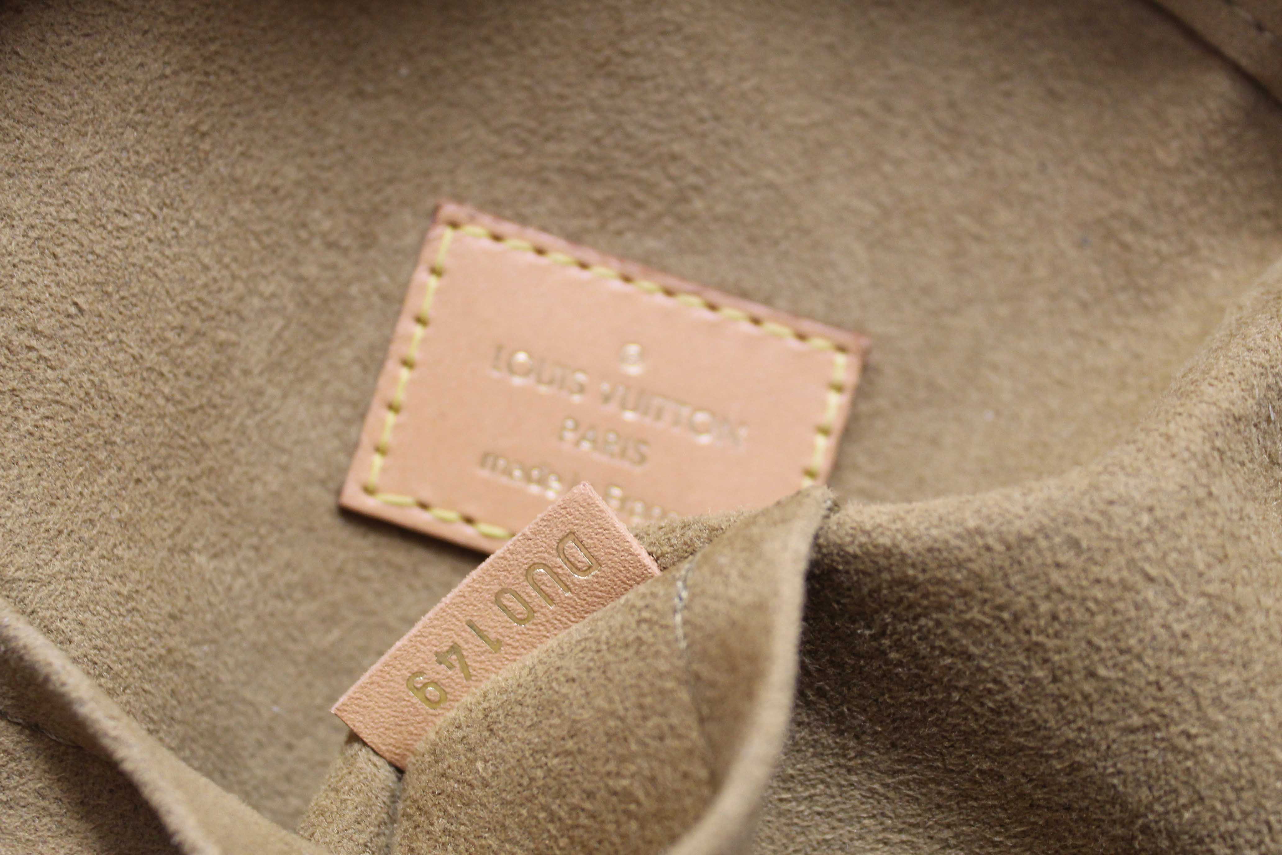 Authentic Louis Vuitton Classic Monogram Boite Chapeau Souple MM Bag