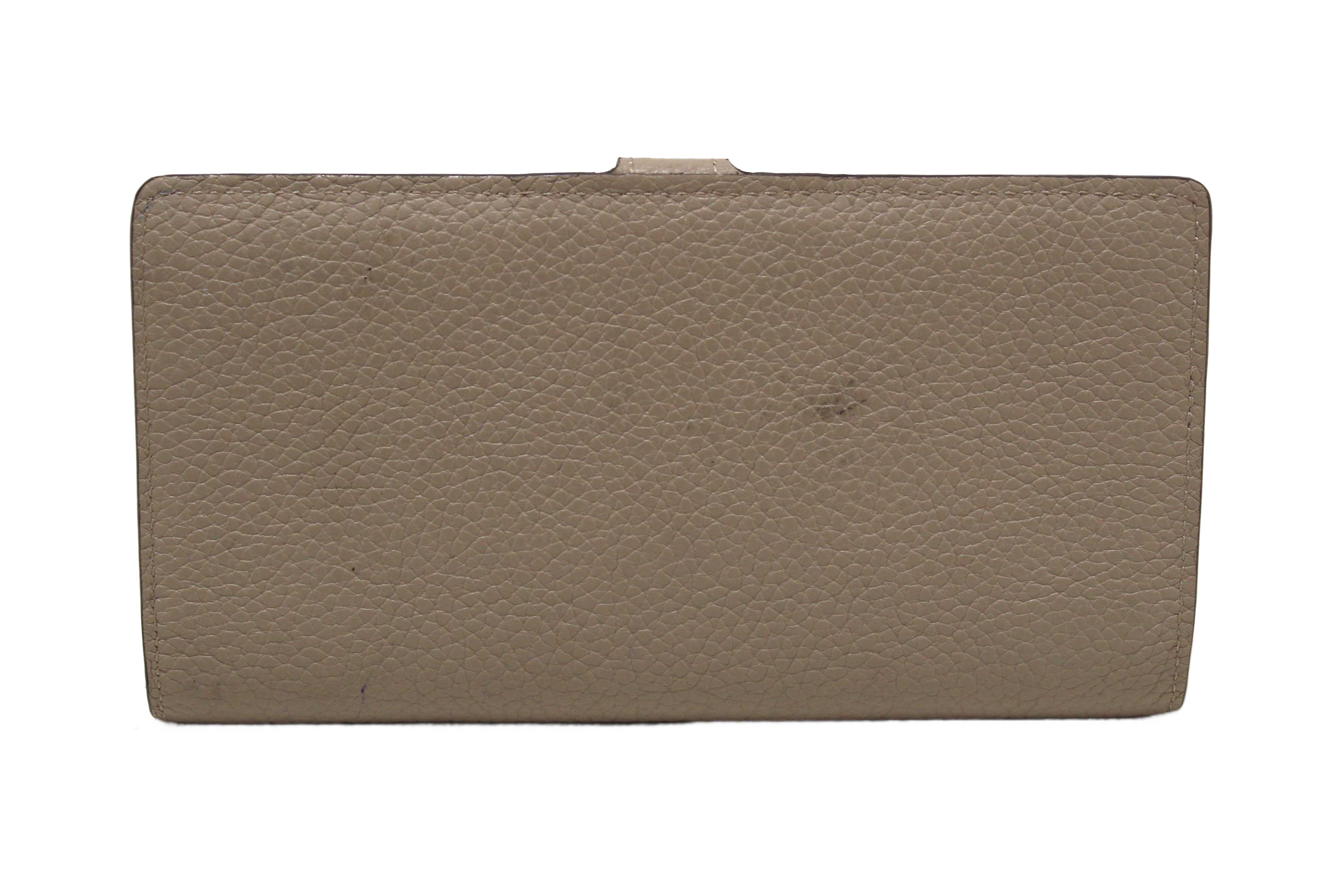 Authentic Louis Vuitton Galet Grey Grained Taurillon Leather LV Vertical Wallet