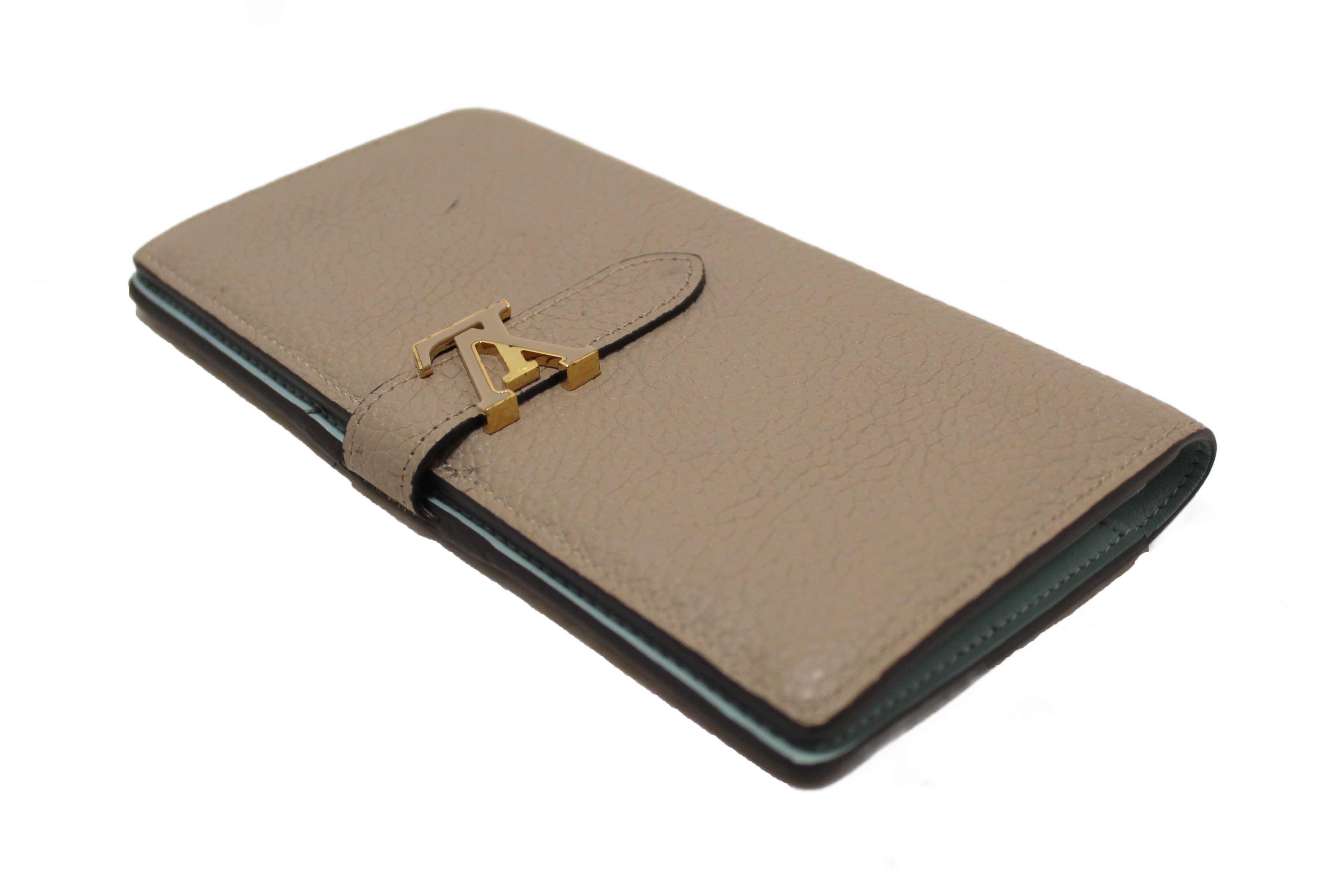 Authentic Louis Vuitton Galet Grey Grained Taurillon Leather LV Vertical Wallet