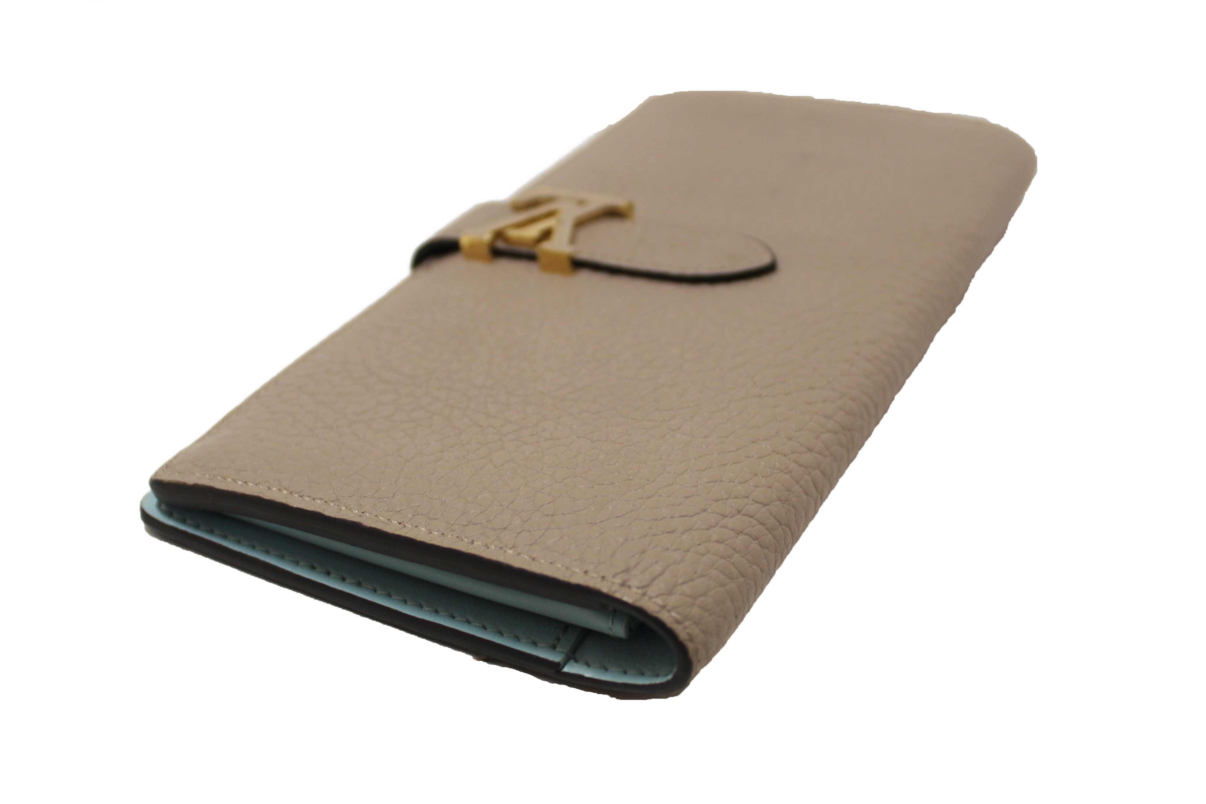Authentic Louis Vuitton Galet Grey Grained Taurillon Leather LV Vertical Wallet