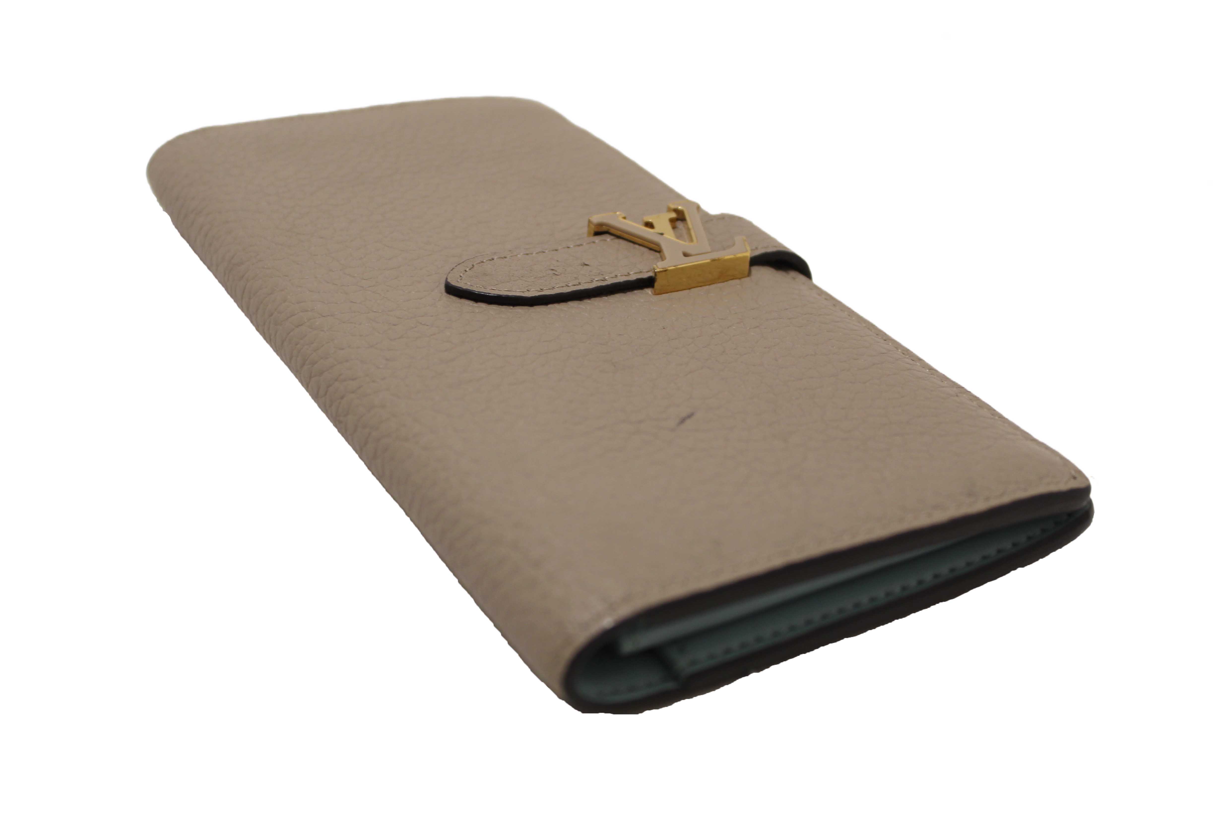Authentic Louis Vuitton Galet Grey Grained Taurillon Leather LV Vertical Wallet