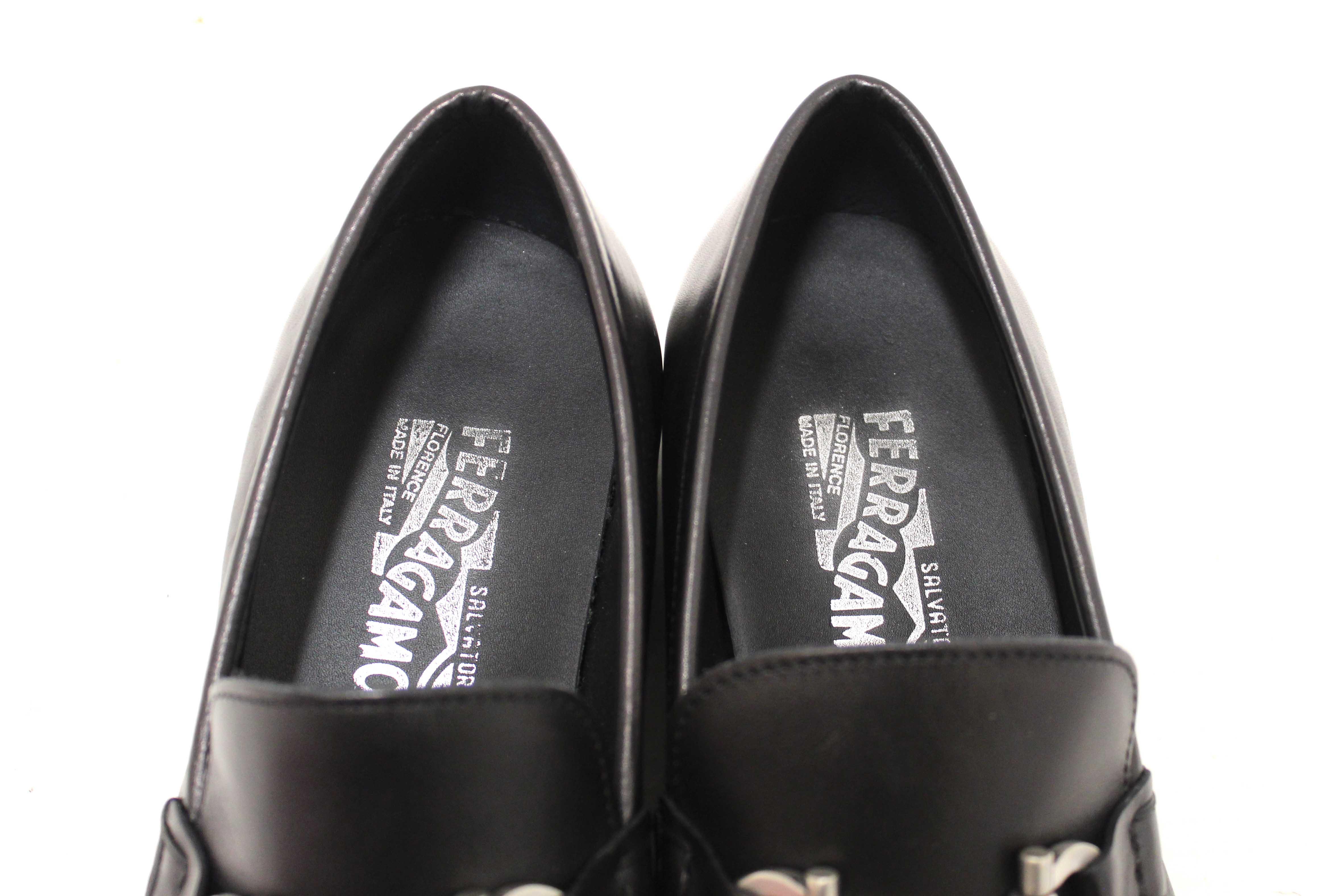Authentic Salvatore Ferragamo Men's Black Leather Teblado Loafer Dress Shoes size 8