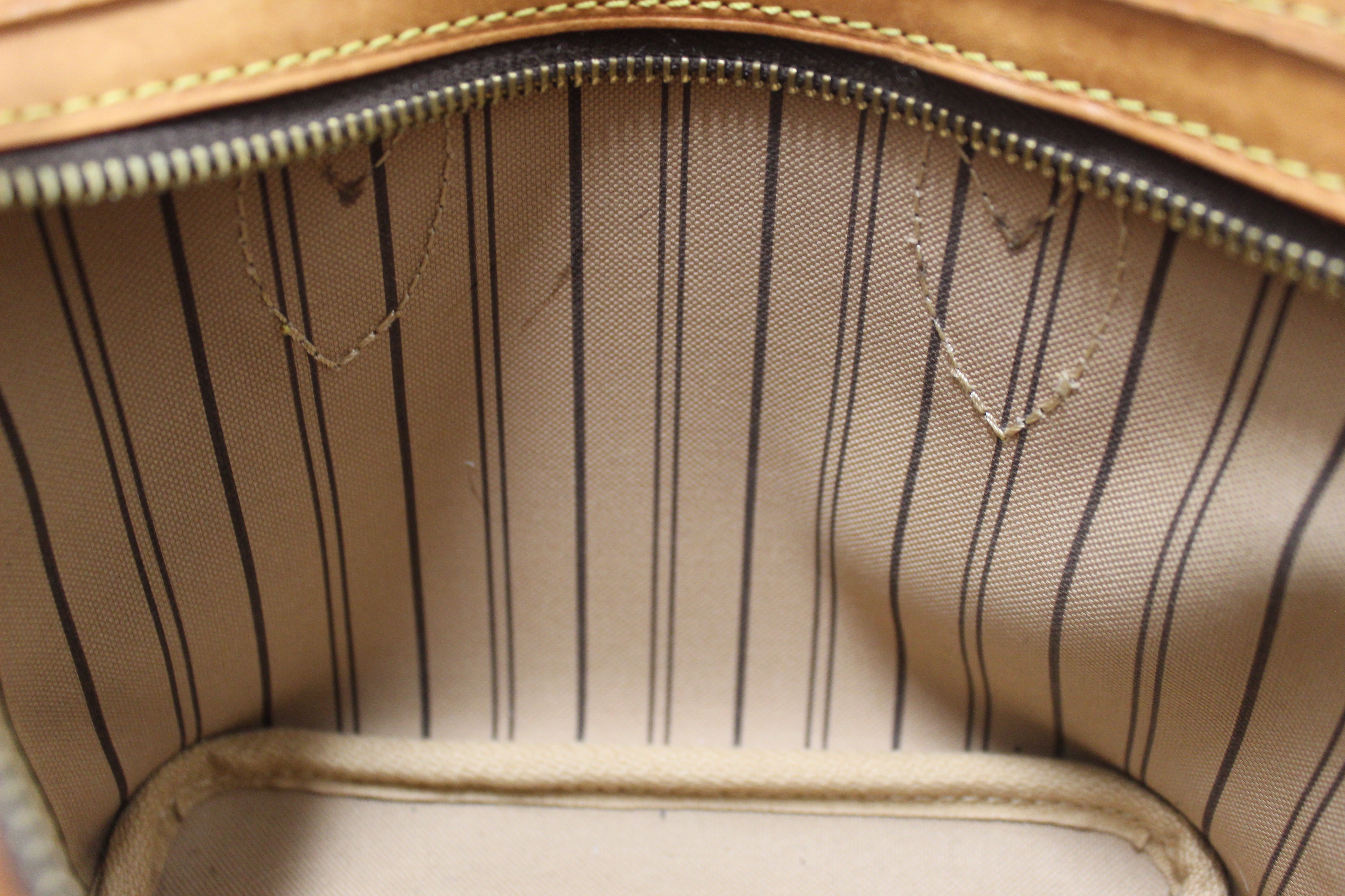 Authentic Louis Vuitton Classic Monogram Neverfull BB Shoulder Bag