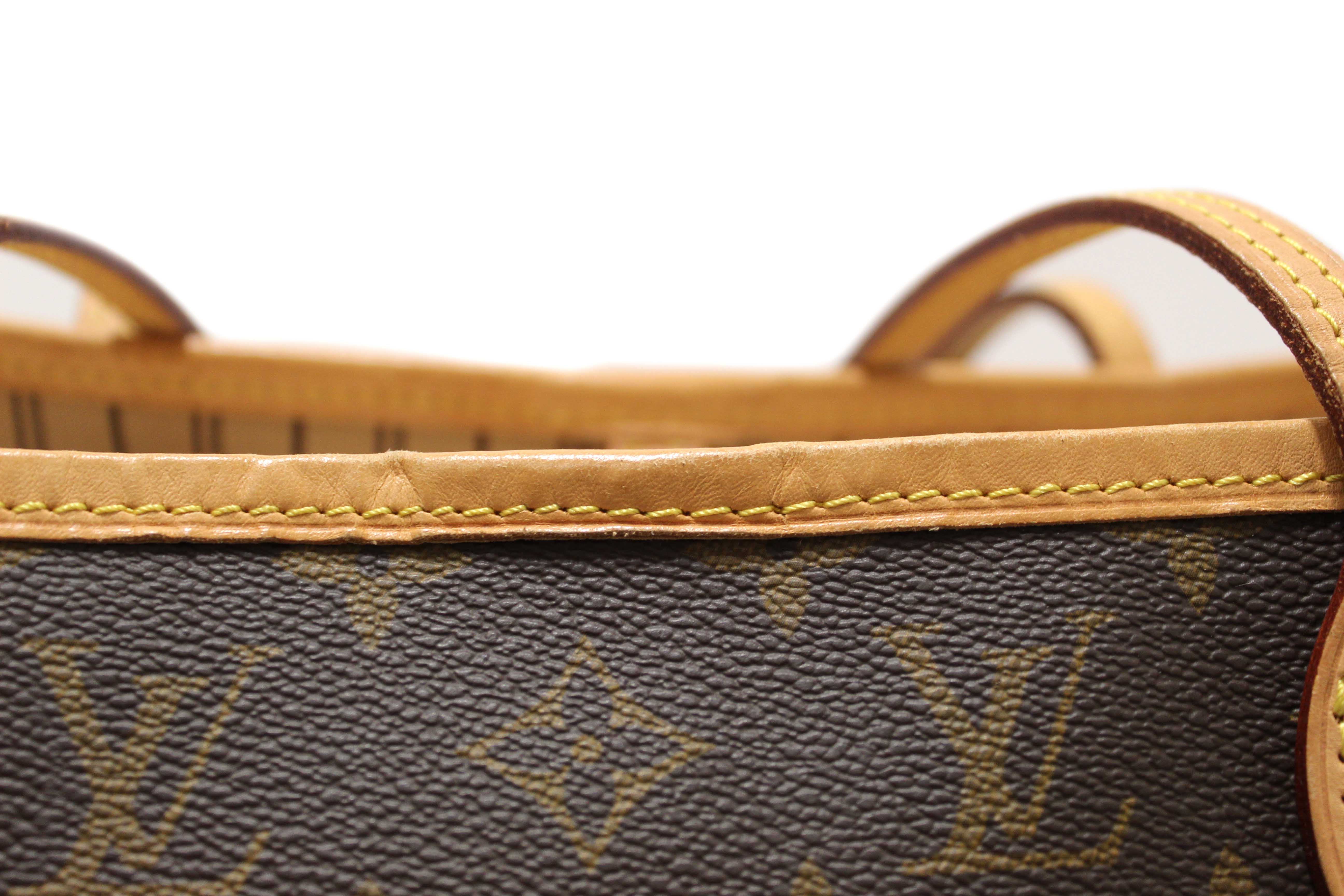 Authentic Louis Vuitton Classic Monogram Neverfull MM Tote Shoulder Bag
