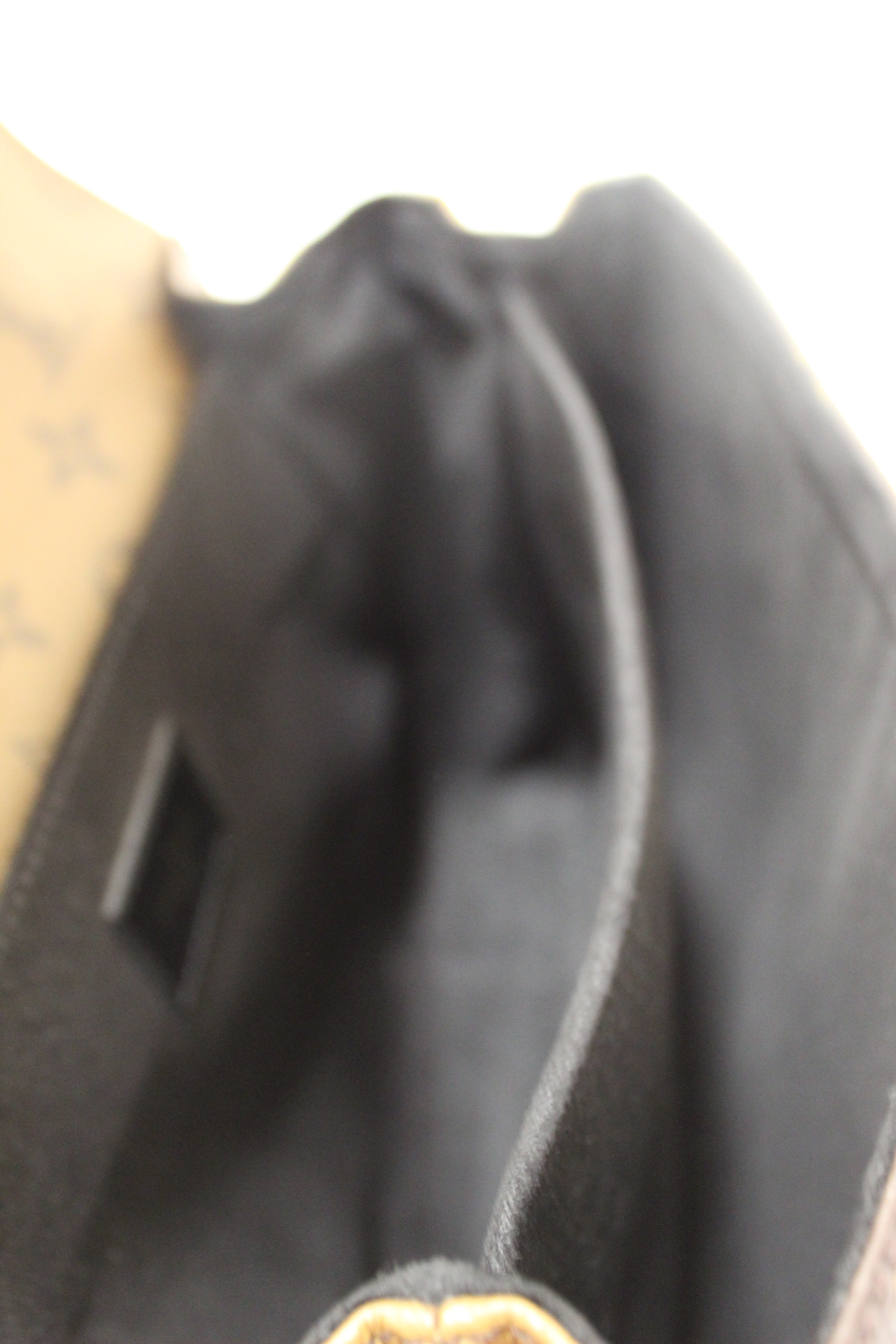 Authentic Louis Vuitton Classic Monogram Reverse Canvas Pochette Metis Bag