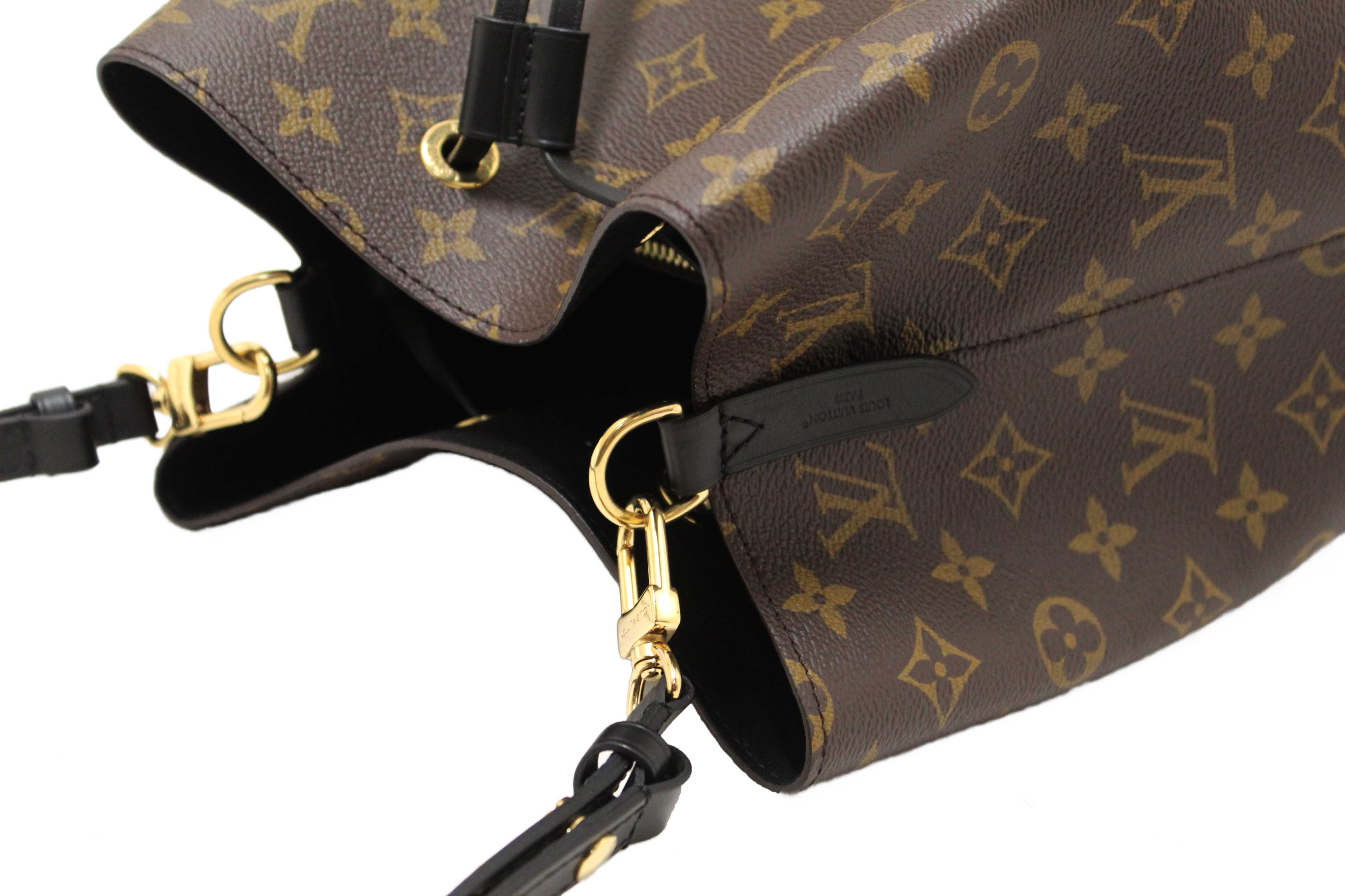 Authentic Louis Vuitton Classic Monogram Canvas with Black Leather NéoNoé MM Shoulder Bag