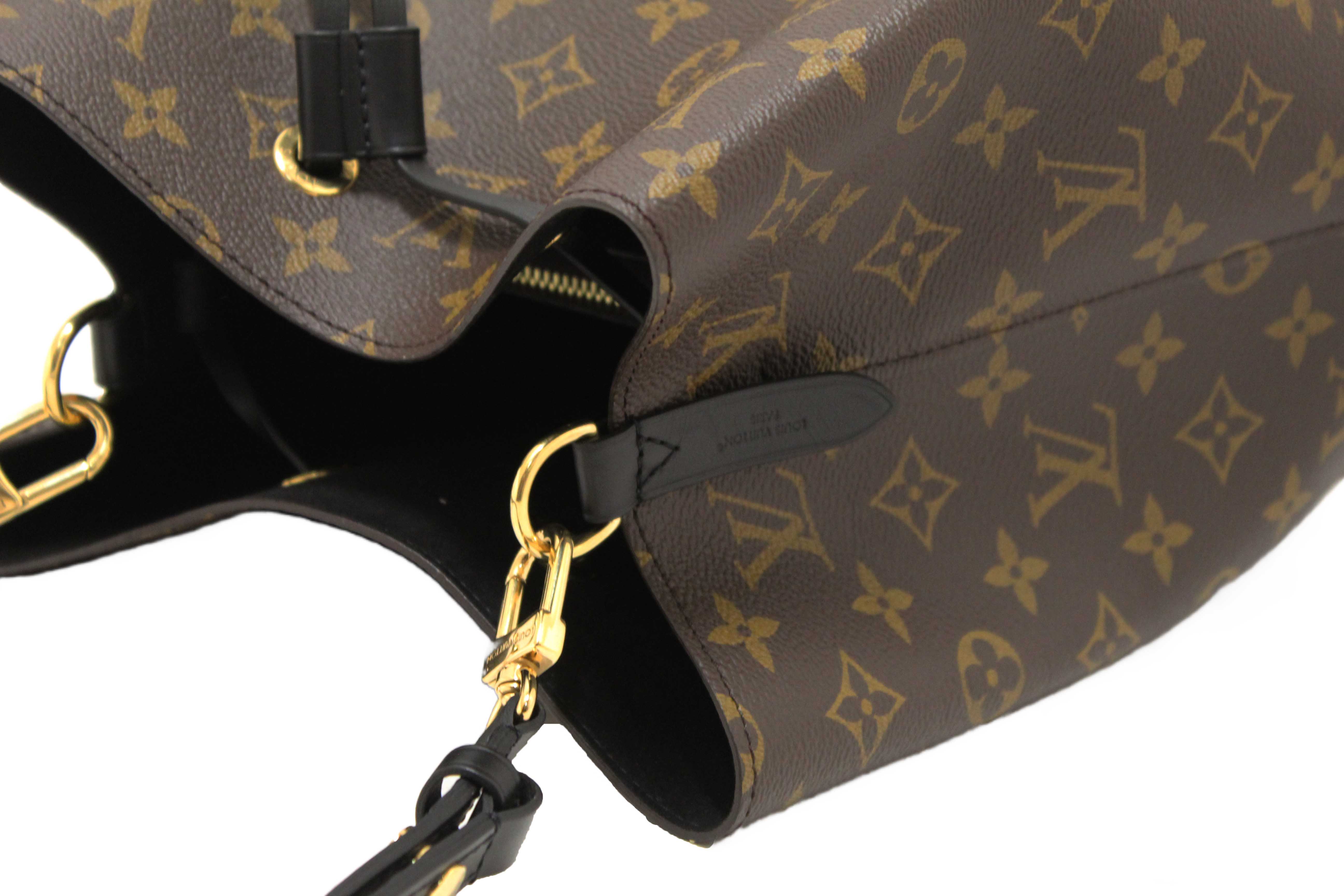Authentic Louis Vuitton Classic Monogram Canvas with Black Leather NéoNoé MM Shoulder Bag