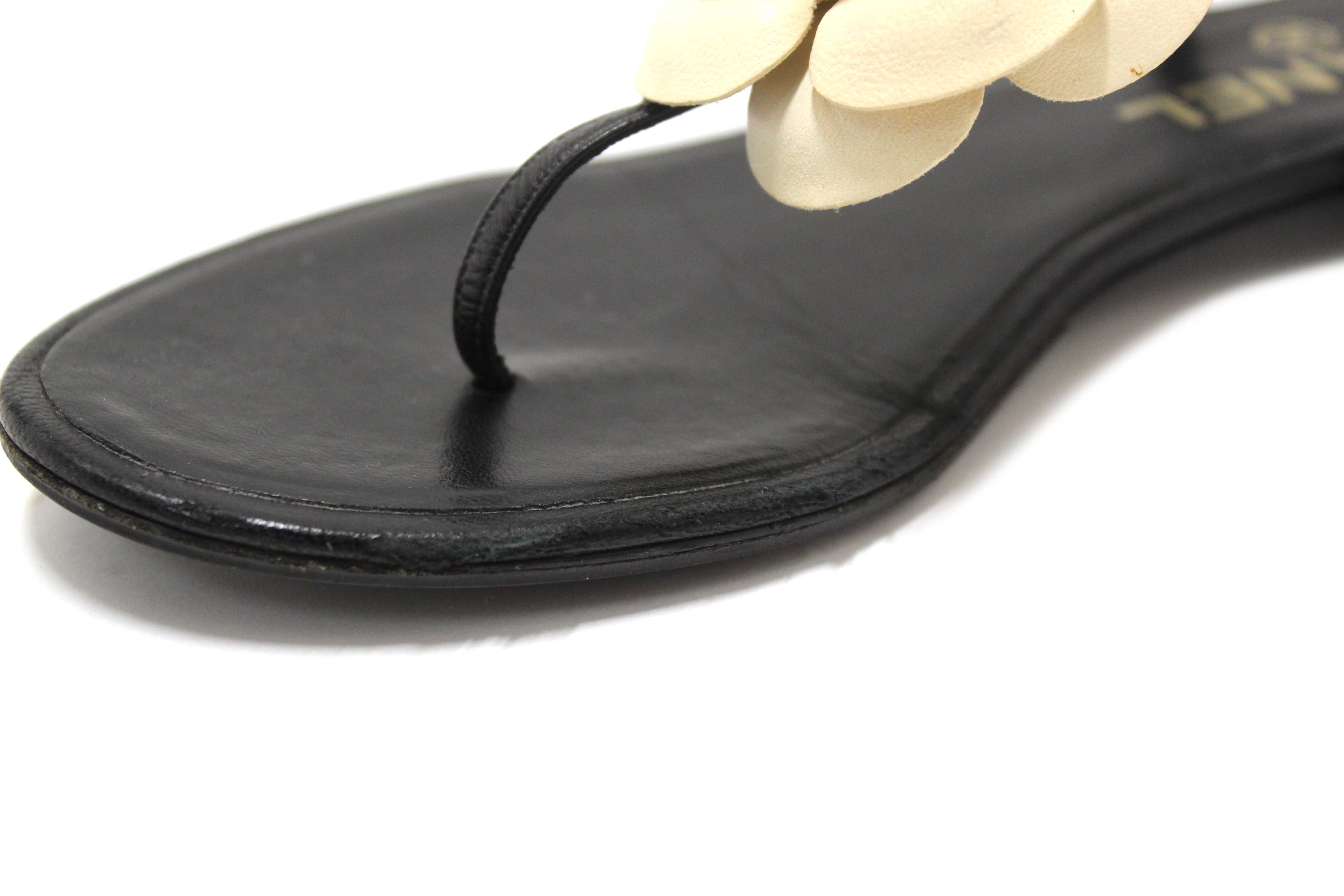Authentic Chanel Black & White Leather Camellia Thong Sandals Size 37C
