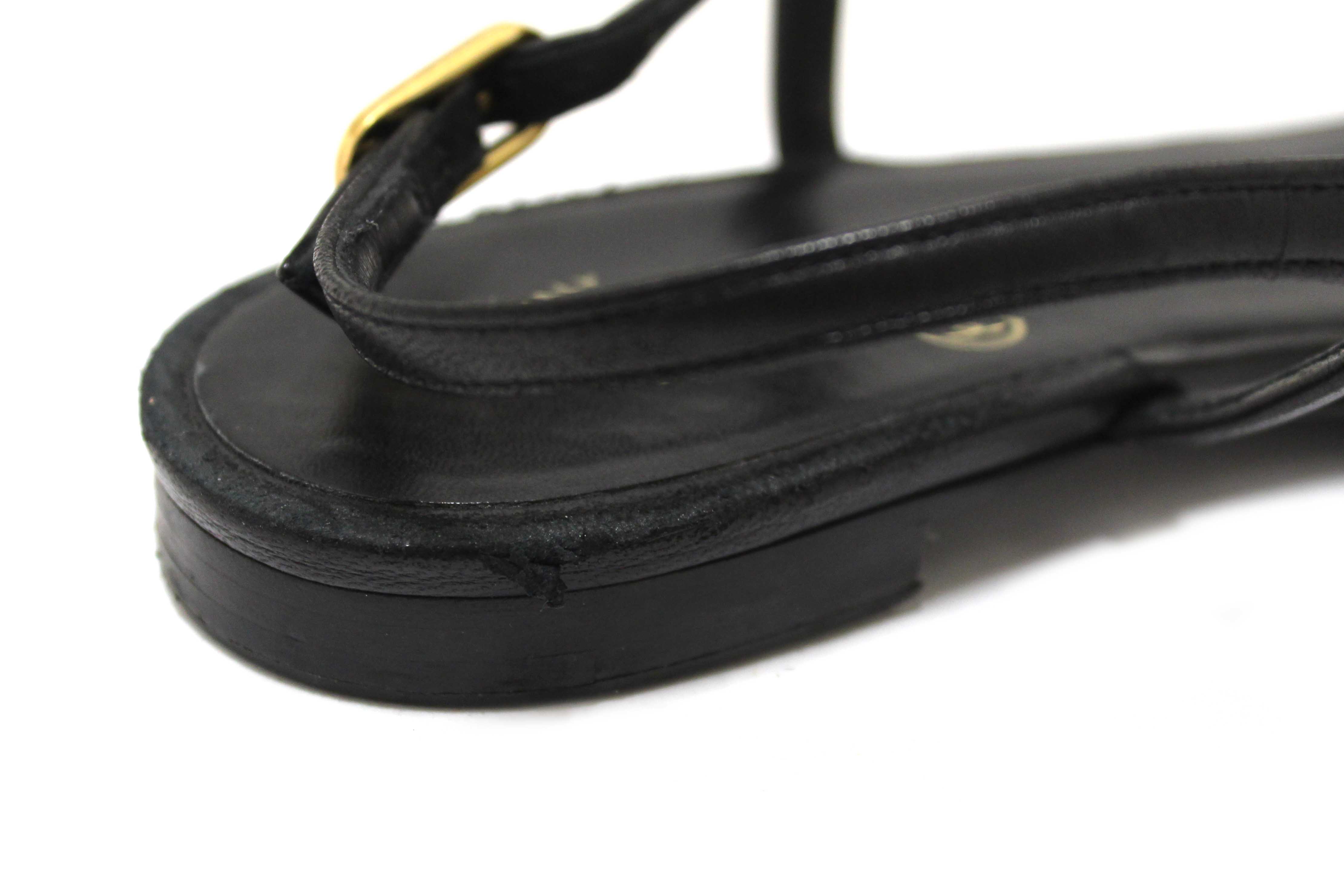 Authentic Chanel Black & White Leather Camellia Thong Sandals Size 37C