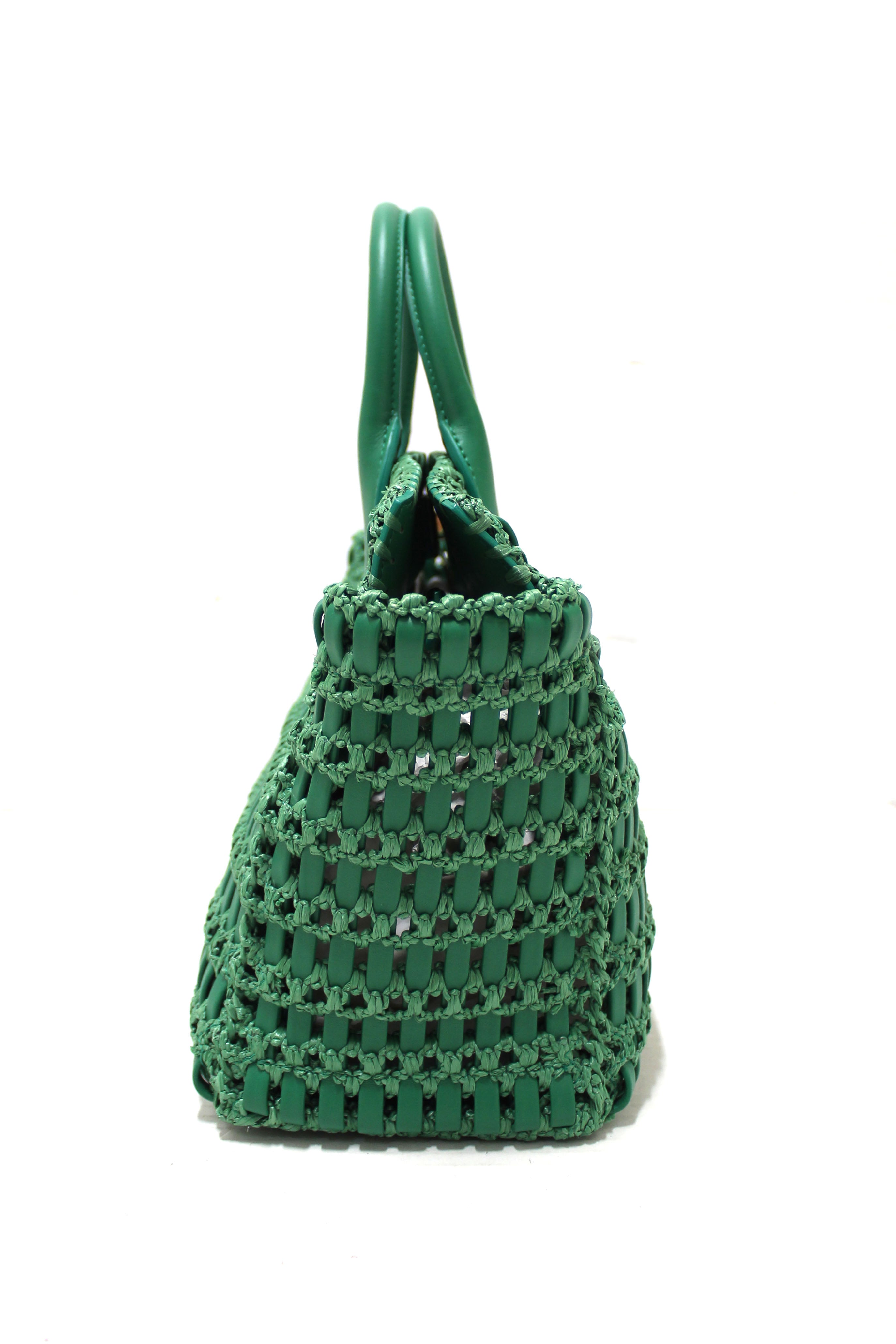 NEW Authentic Salvatore Ferragamo Green Woven Leather and Knotted Raffia Studio Box Tote Bag