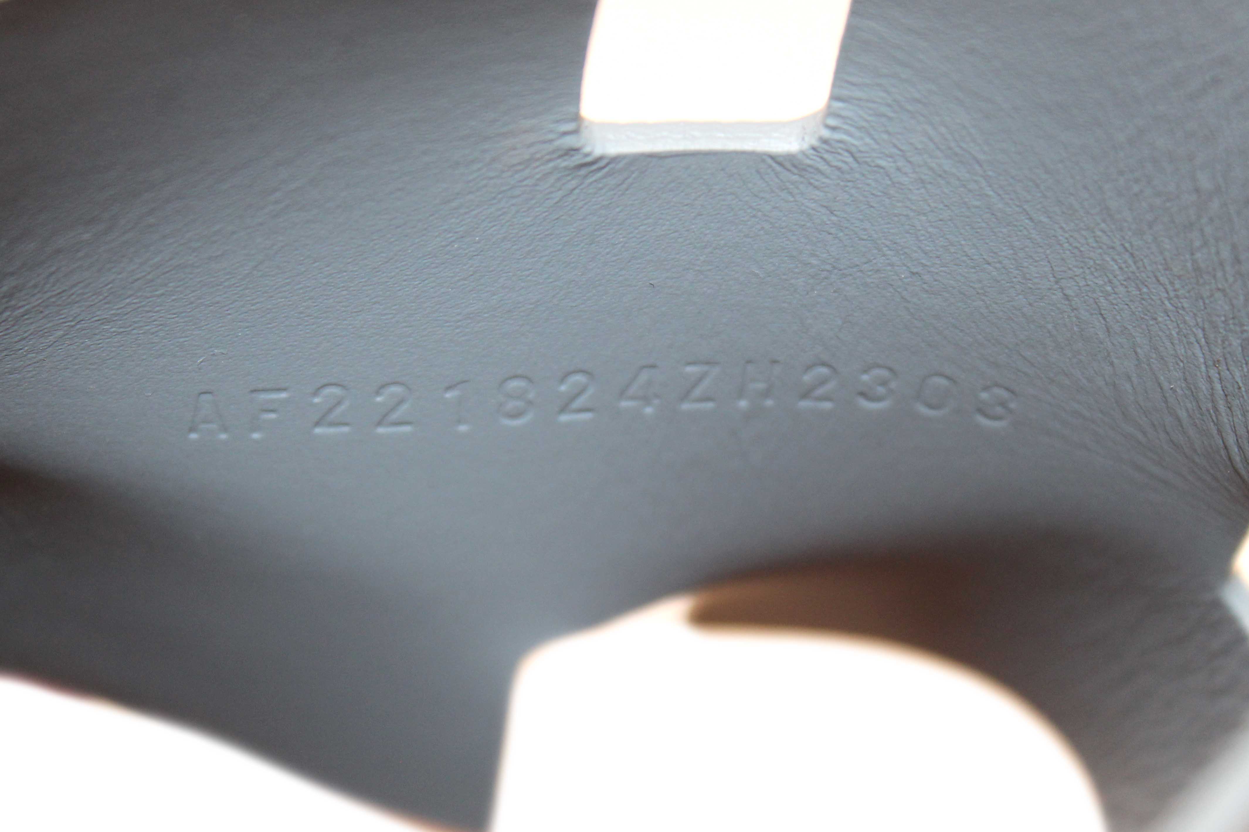 Authentic Hermes Men's Blue Izmir Leather Flat Sandals Shoes Size 43