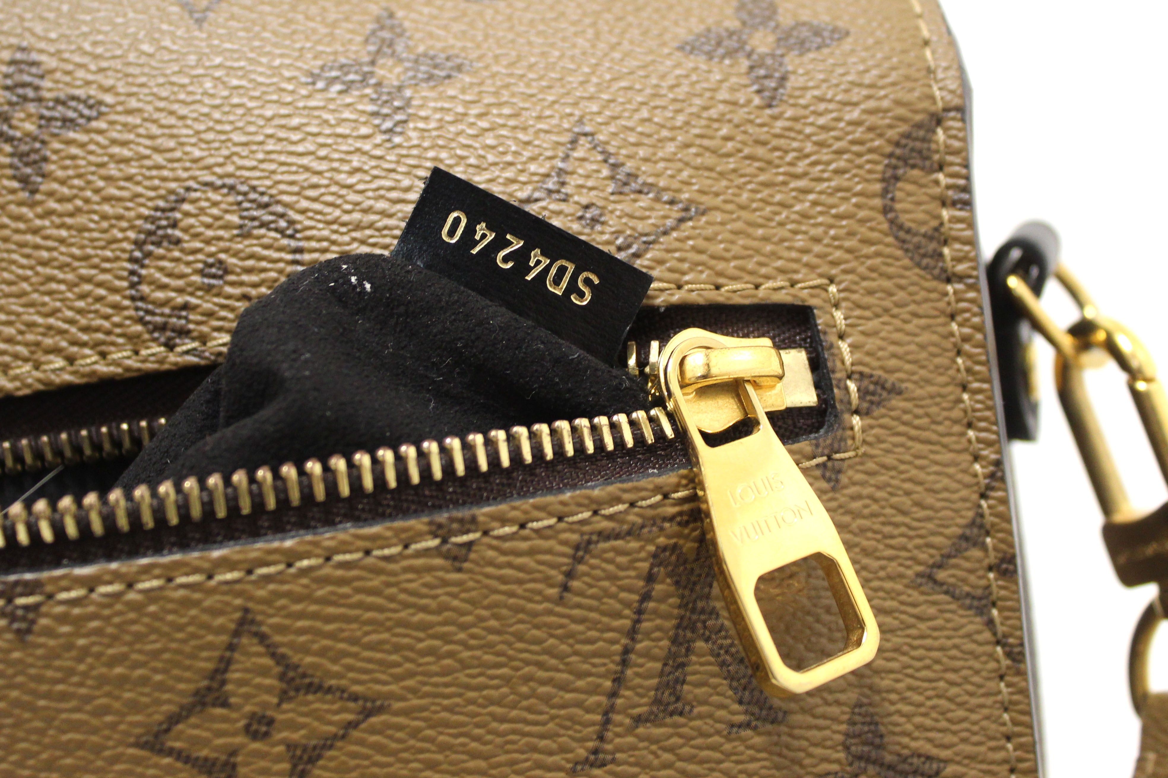 Authentic Louis Vuitton Classic Monogram Reverse Canvas Pochette Metis Bag
