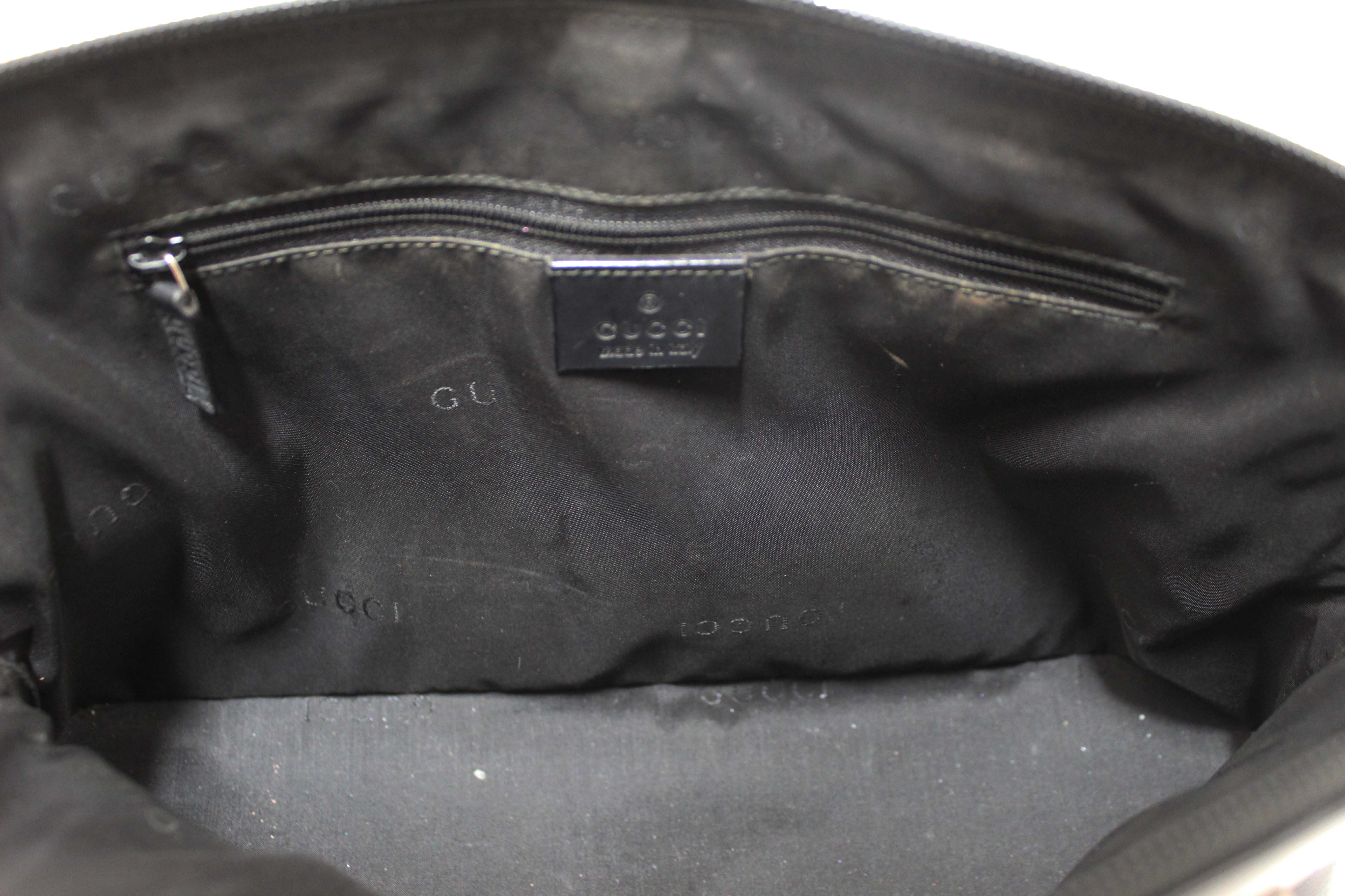Authentic Vintage Gucci Shine Enamel Shoulder Bag 001274