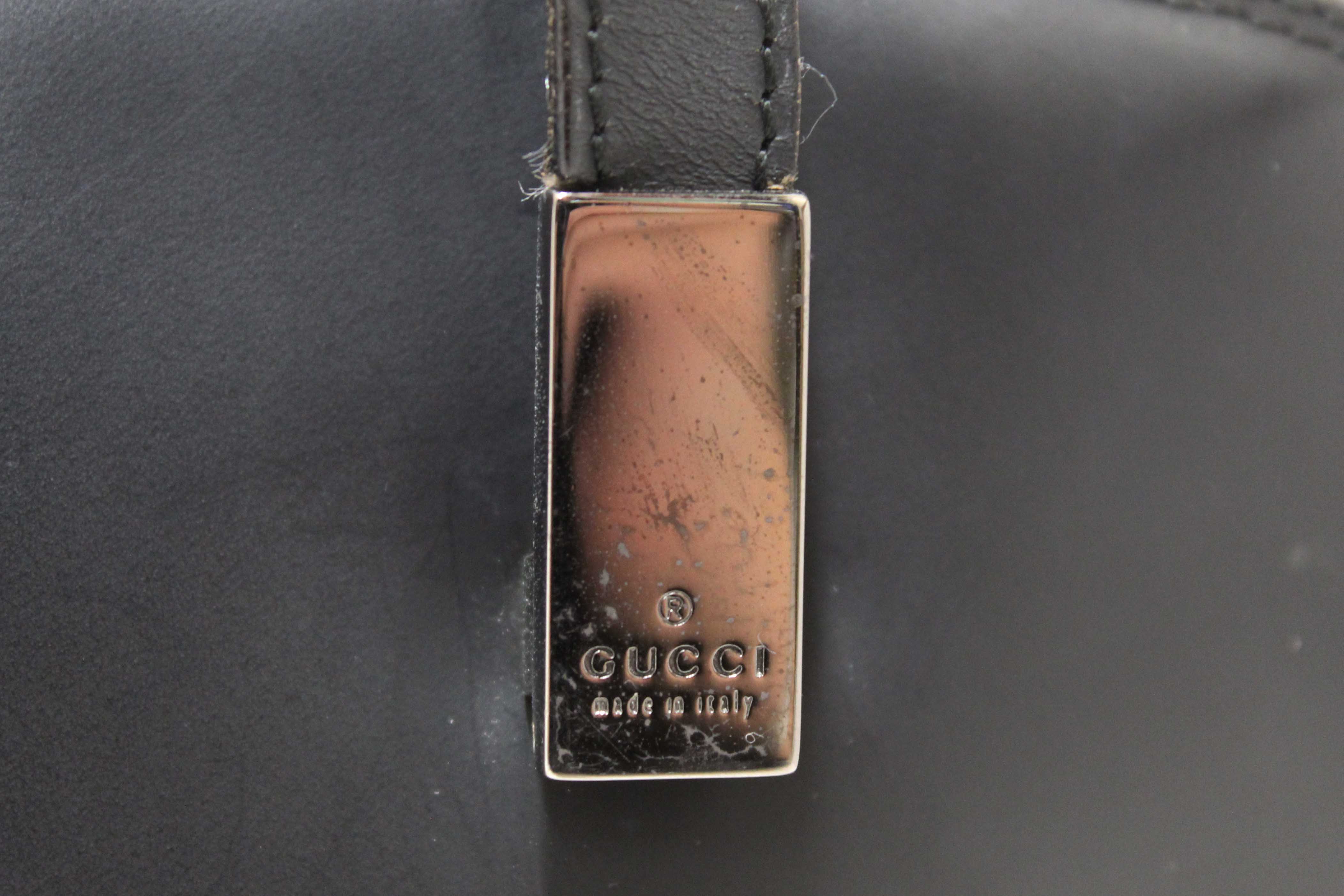 Authentic Vintage Gucci Shine Enamel Shoulder Bag 001274
