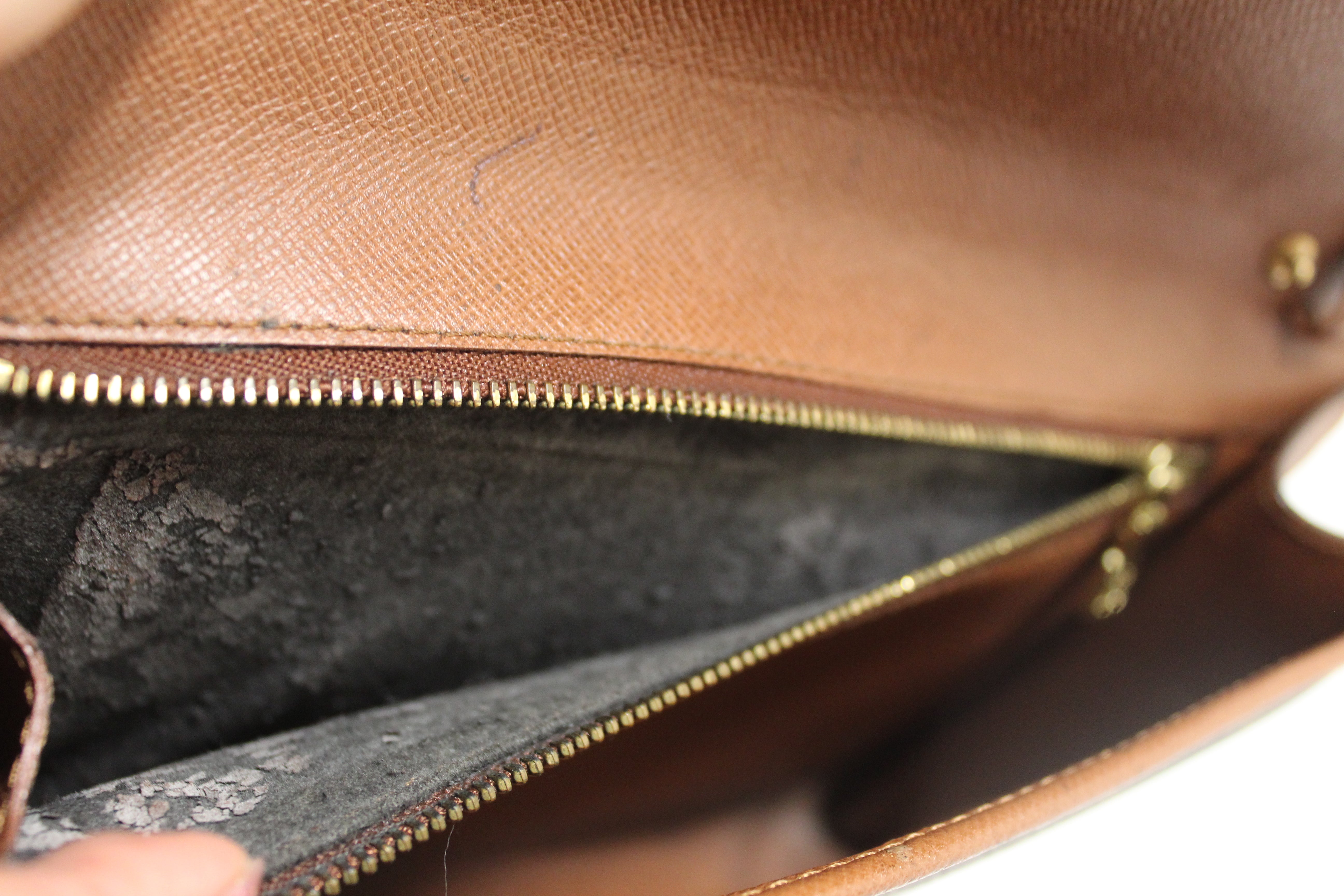 Authentic Louis Vuitton Vintage Classic Monogram Canvas Bordeaux Clutch Bag