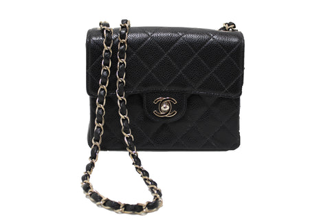 CHANEL MINI RECTANGULAR VS. HERMES MINI LINDY: PRICE, WHAT FITS