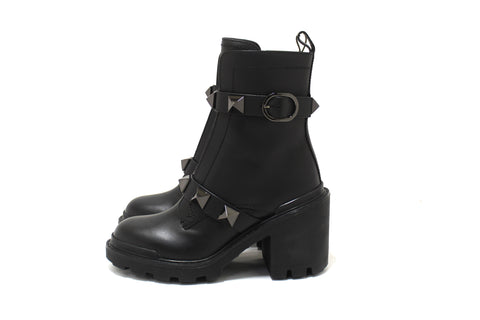 Authentic New Valentino Garavani Black Leather Roman Stud Combat Ankle Boots Shoes Size 37