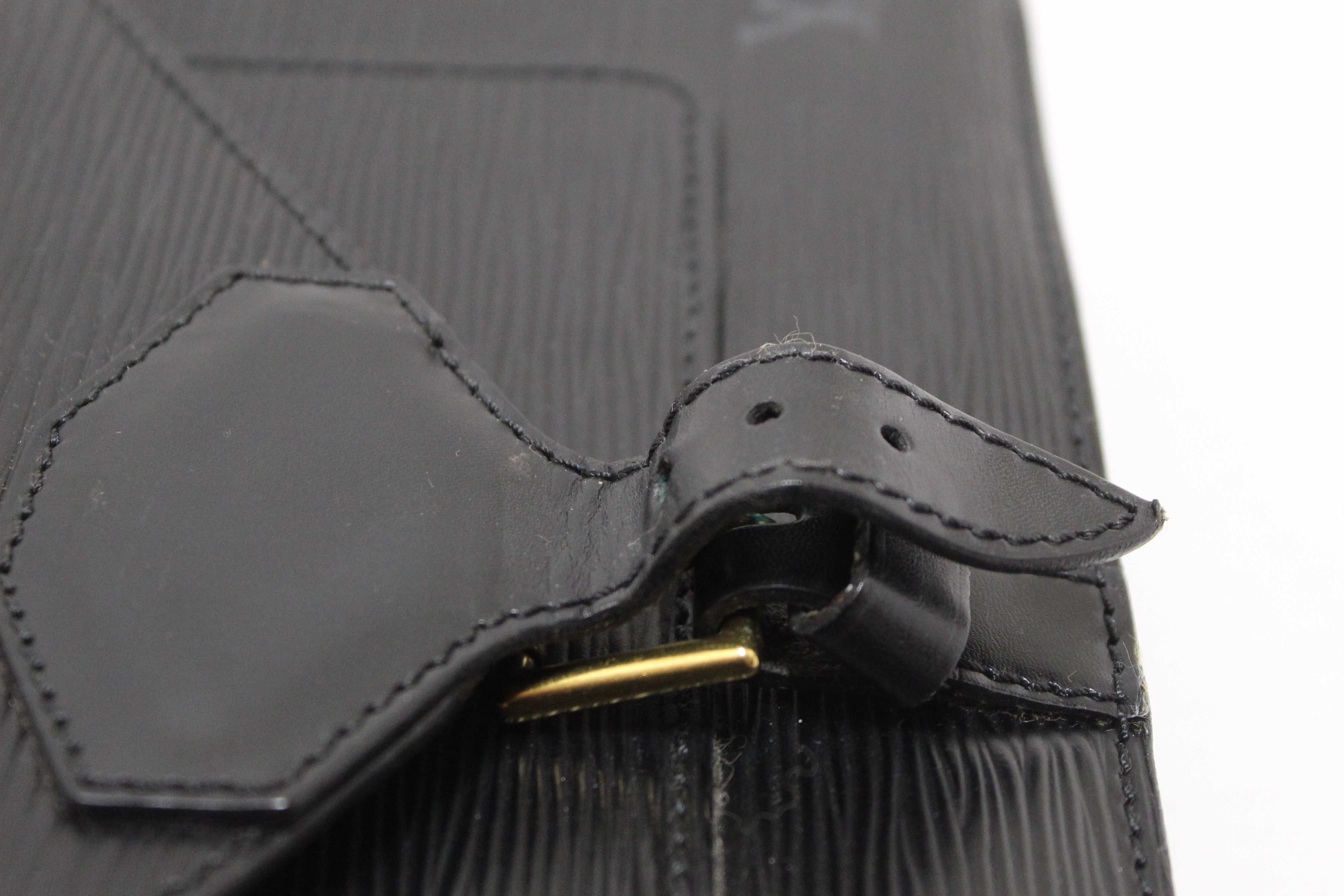 Authentic Vintage Louis Vuitton Black Epi Leather Biface Crossbody Bag