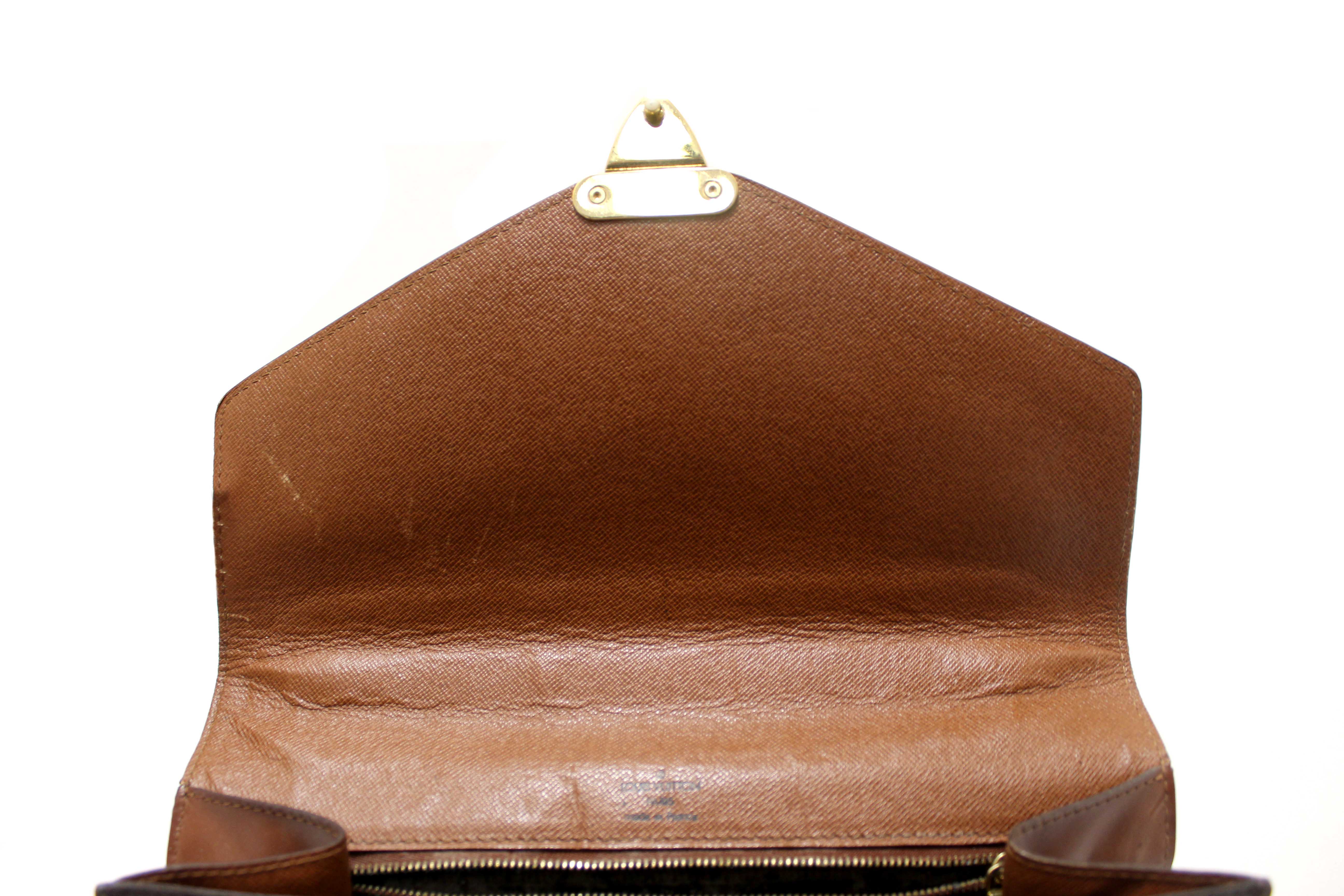 Authentic Louis Vuitton Vintage Classic Monogram Canvas Monceau 28 Bag